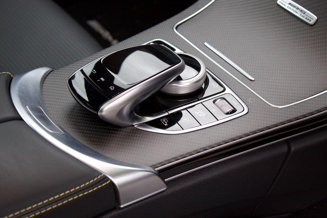 Mercedes-Benz C-Class view 40