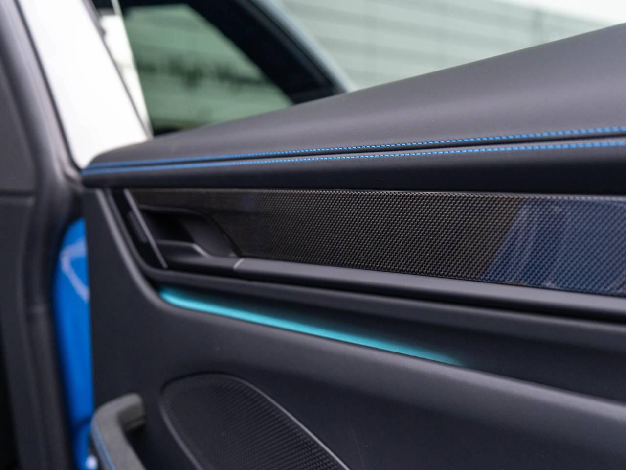 Porsche Macan view 39