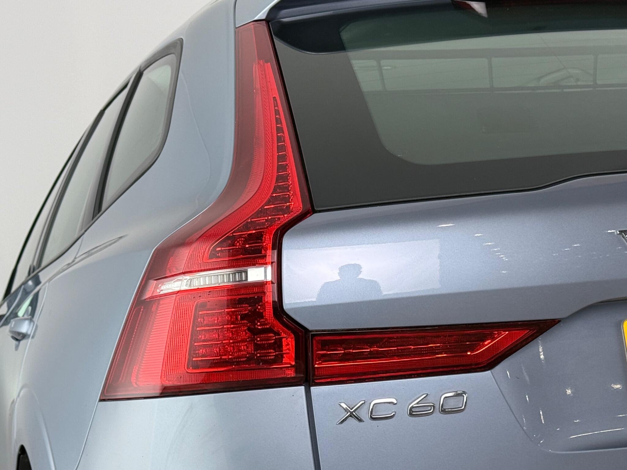 Volvo XC60 view 10
