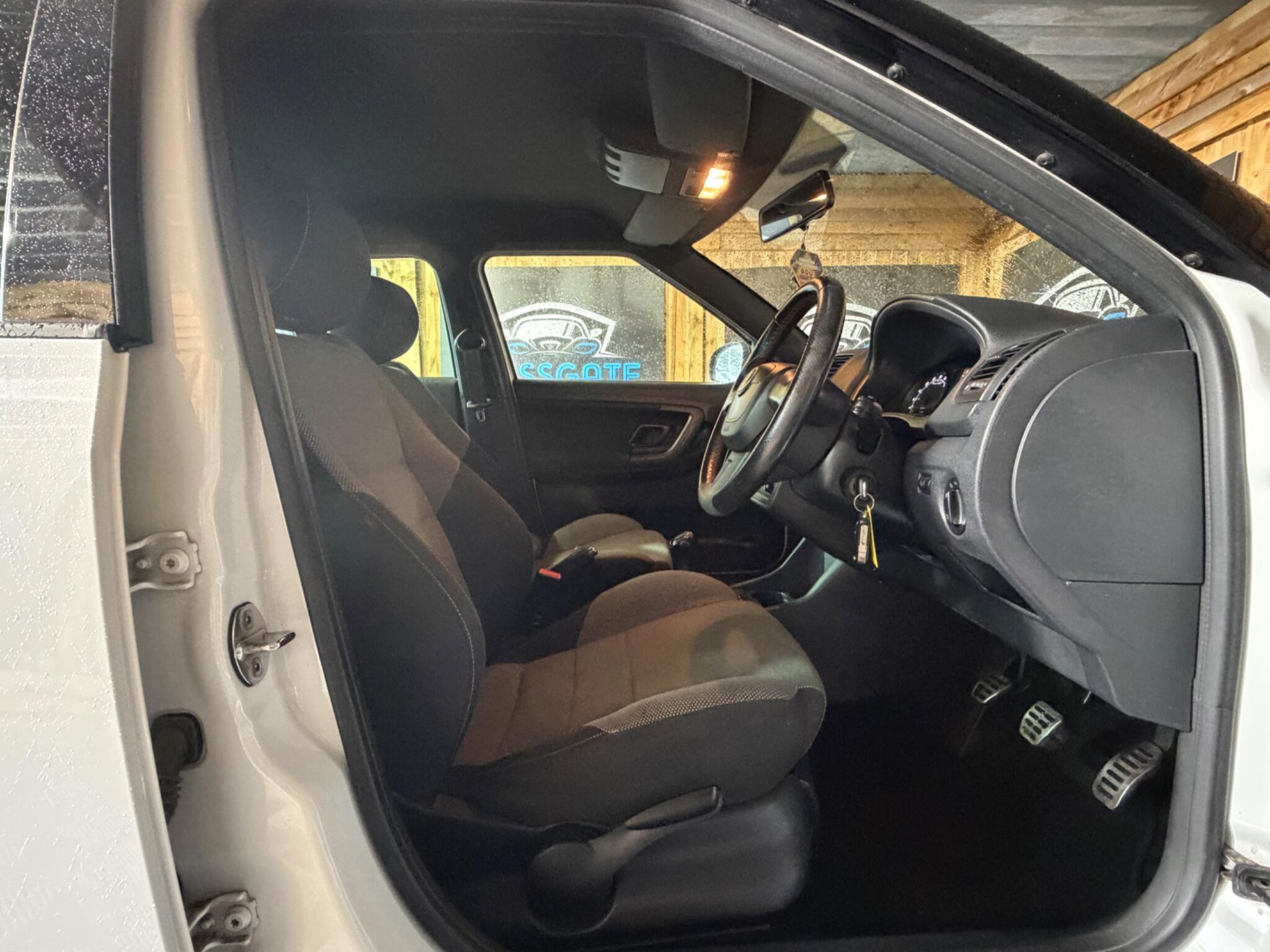Skoda Fabia view 15