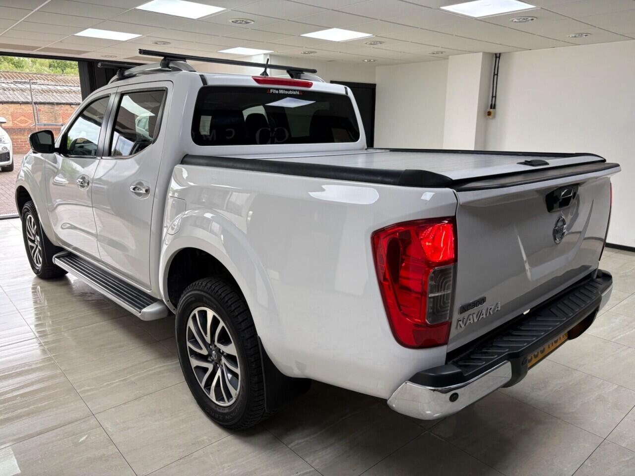 Nissan Navara view 6