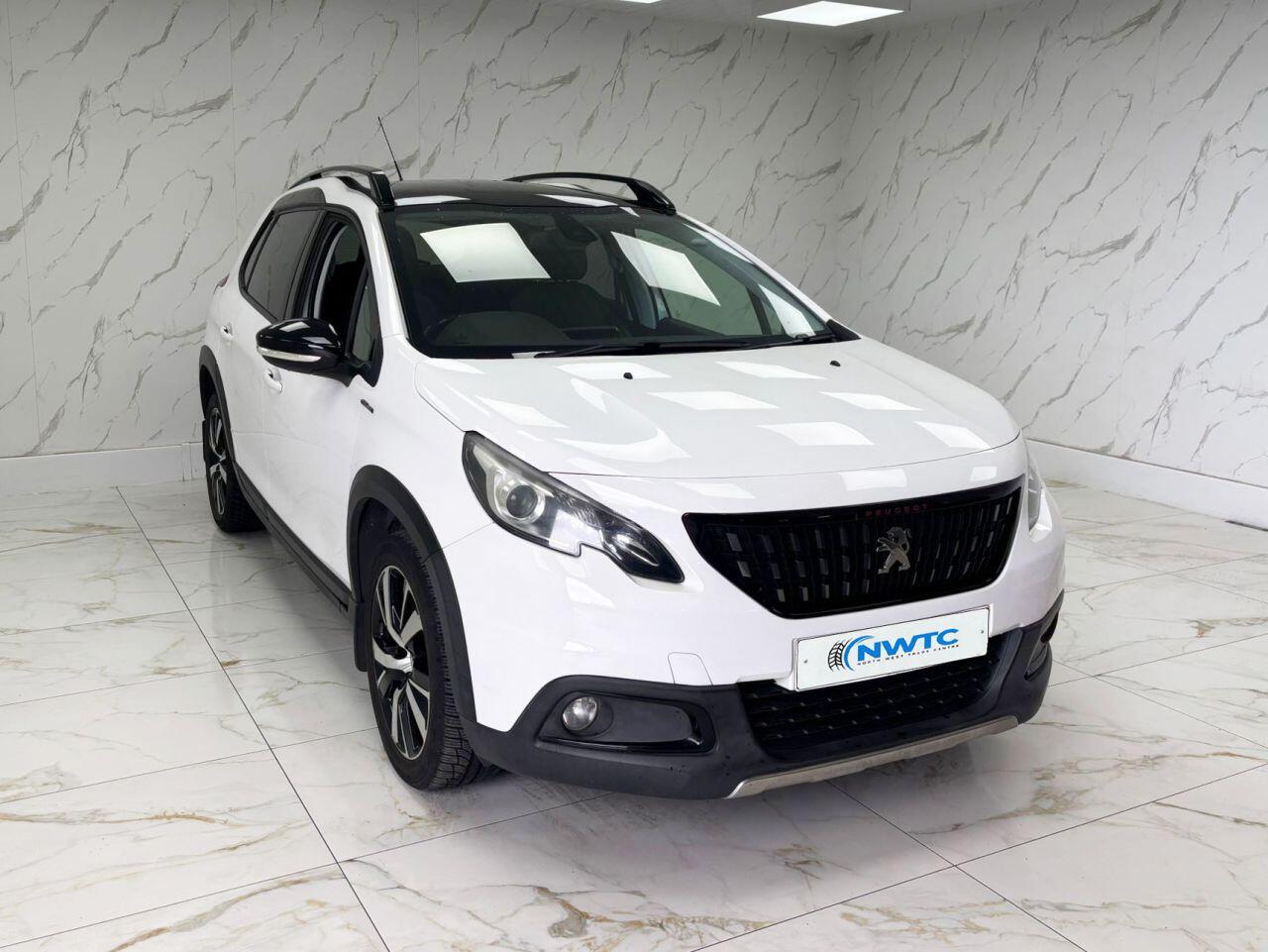 Peugeot 2008 view 4