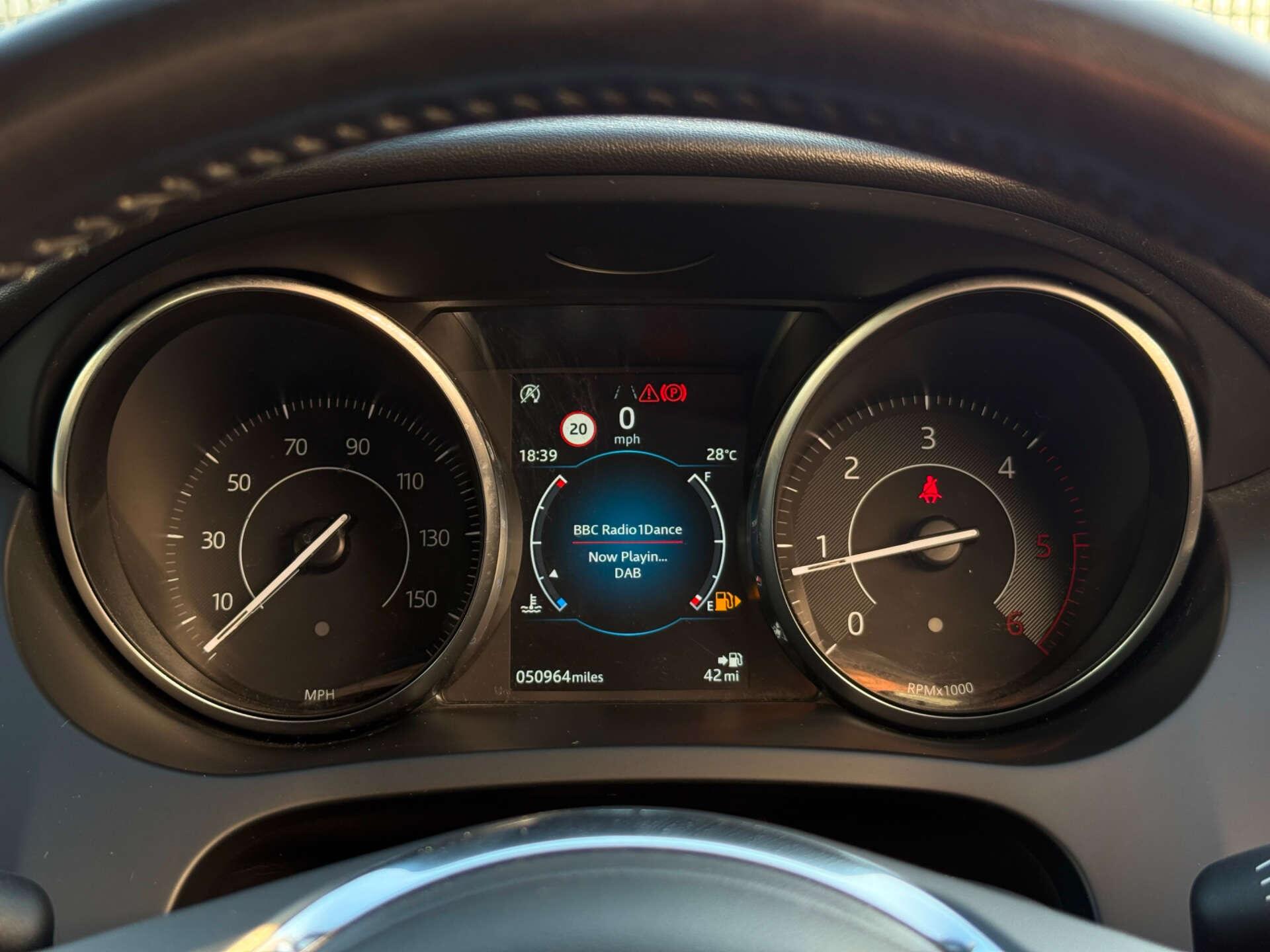 Jaguar E-Pace view 49
