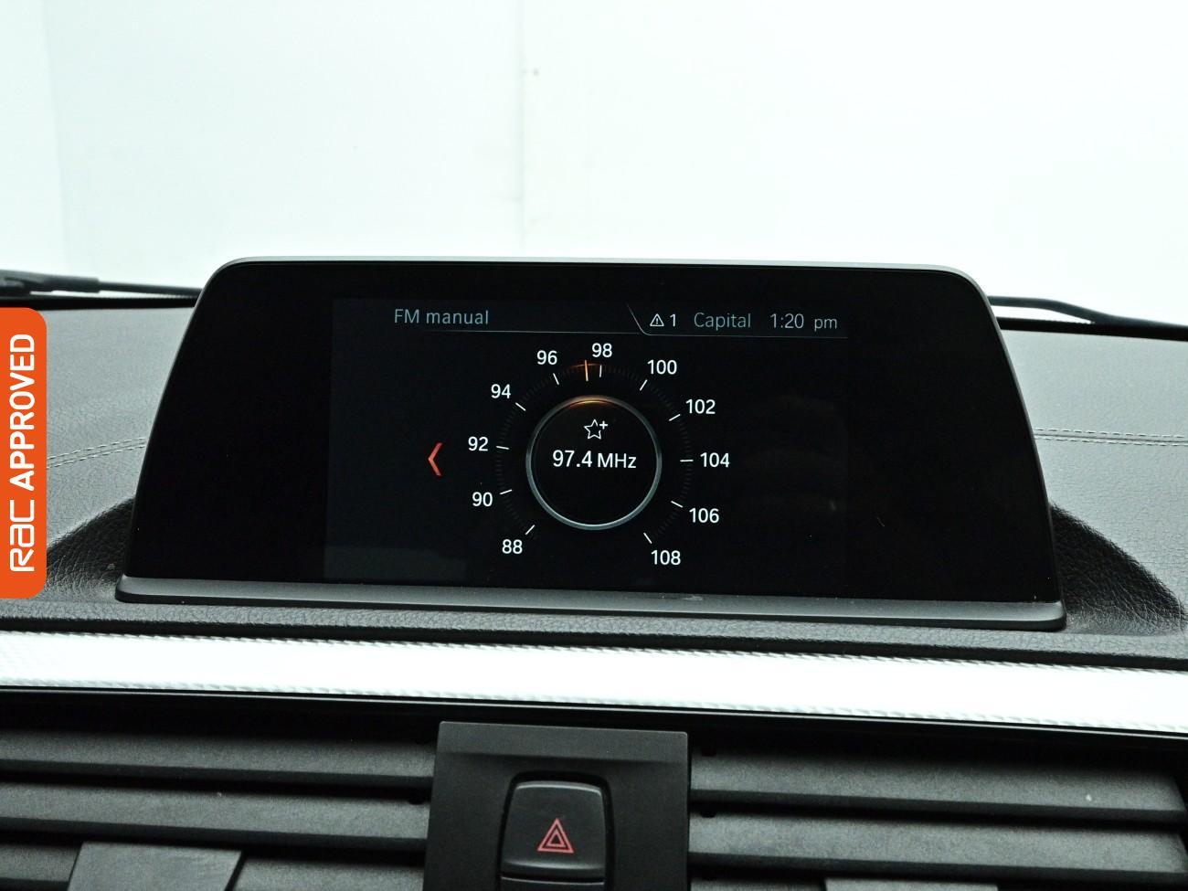 BMW 2 Series view 16
