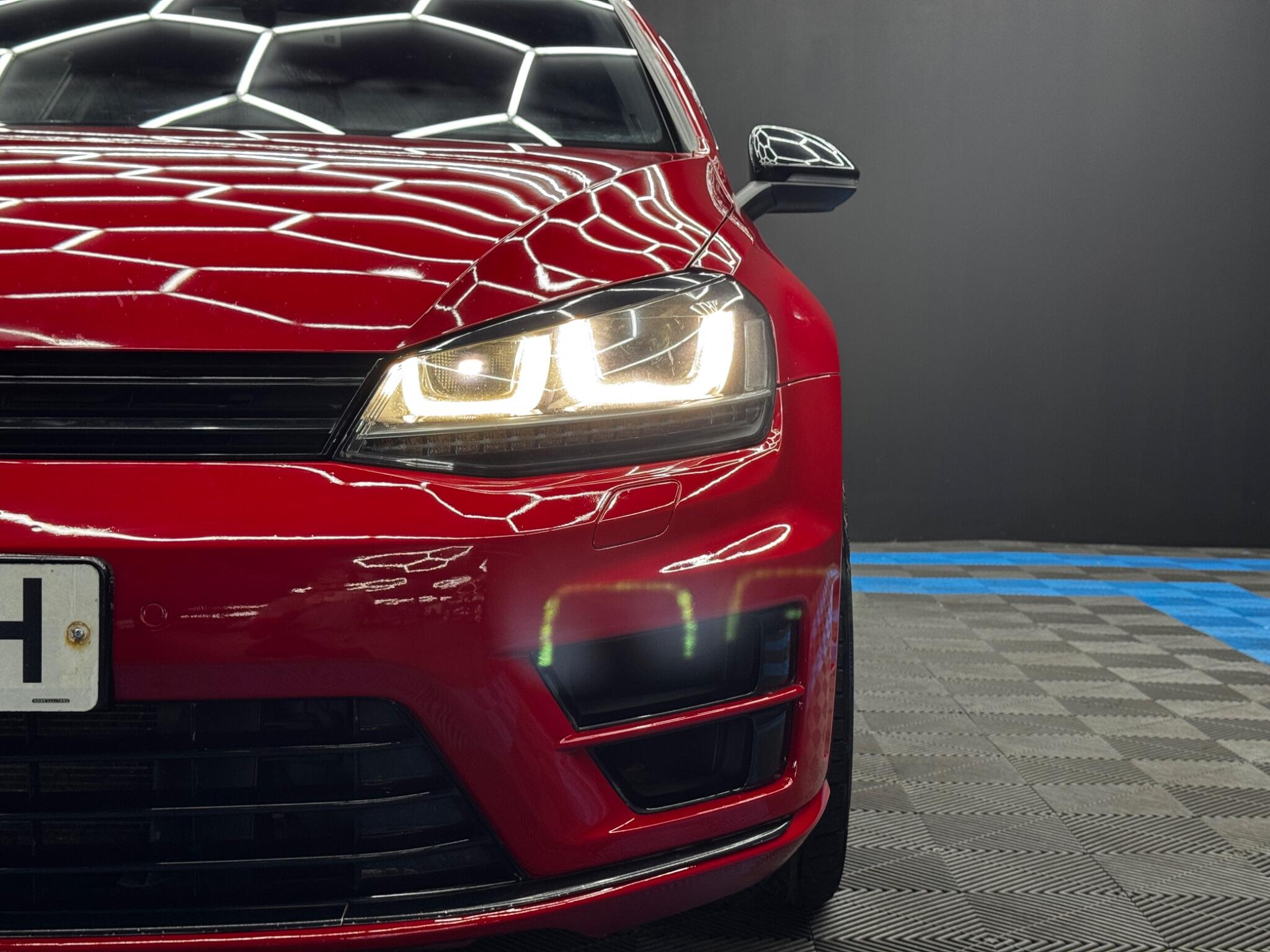 Volkswagen Golf view 47