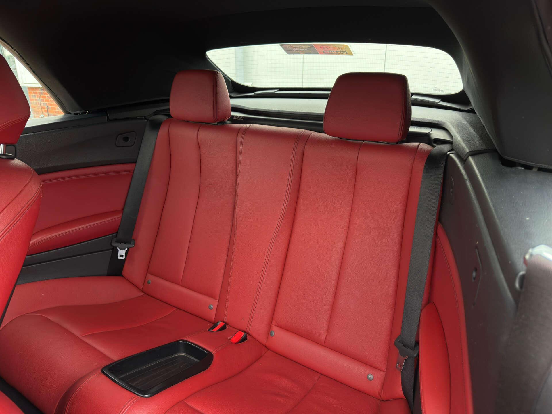 BMW 2 Series view 37