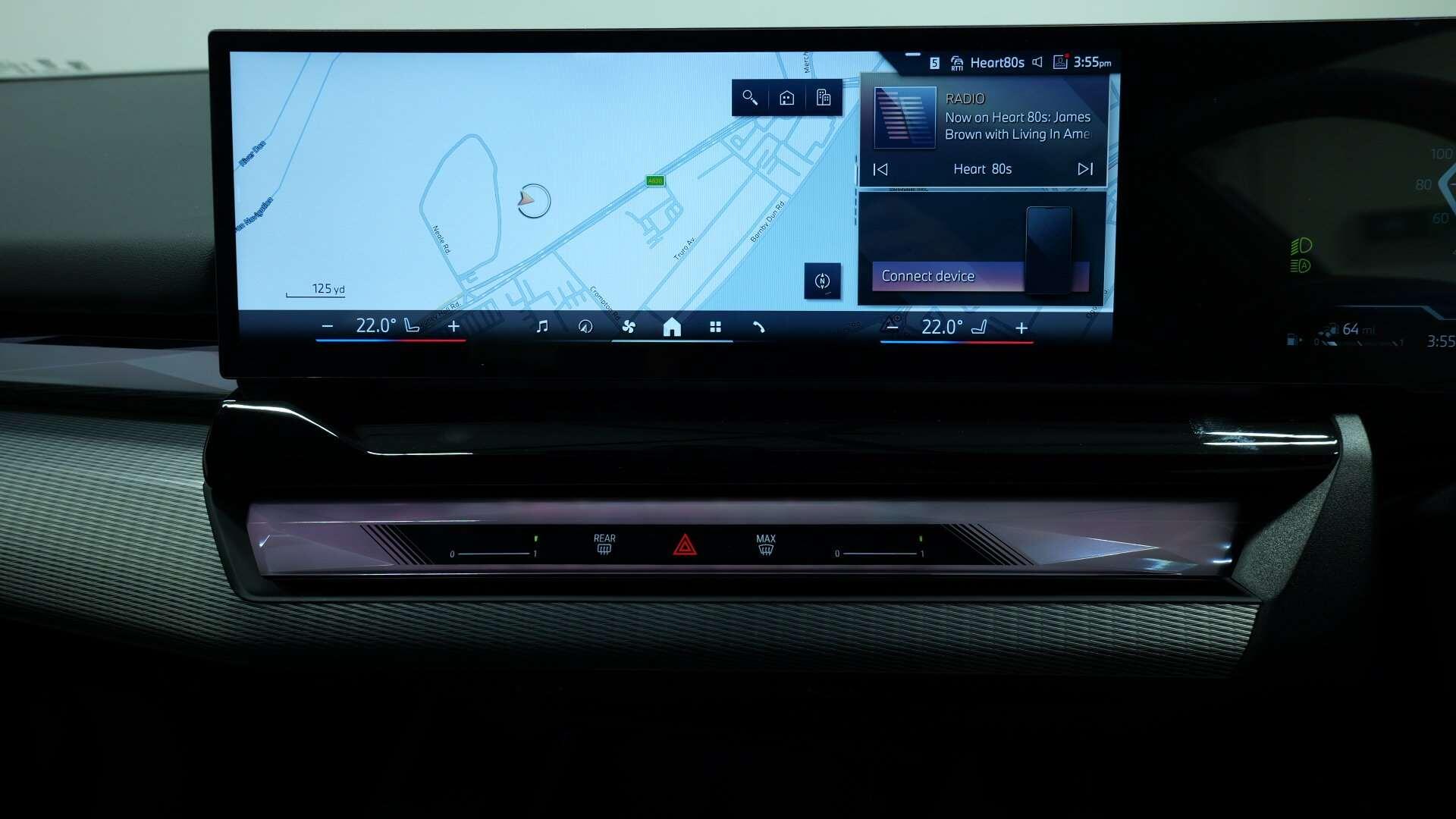 BMW 5 Series view 9