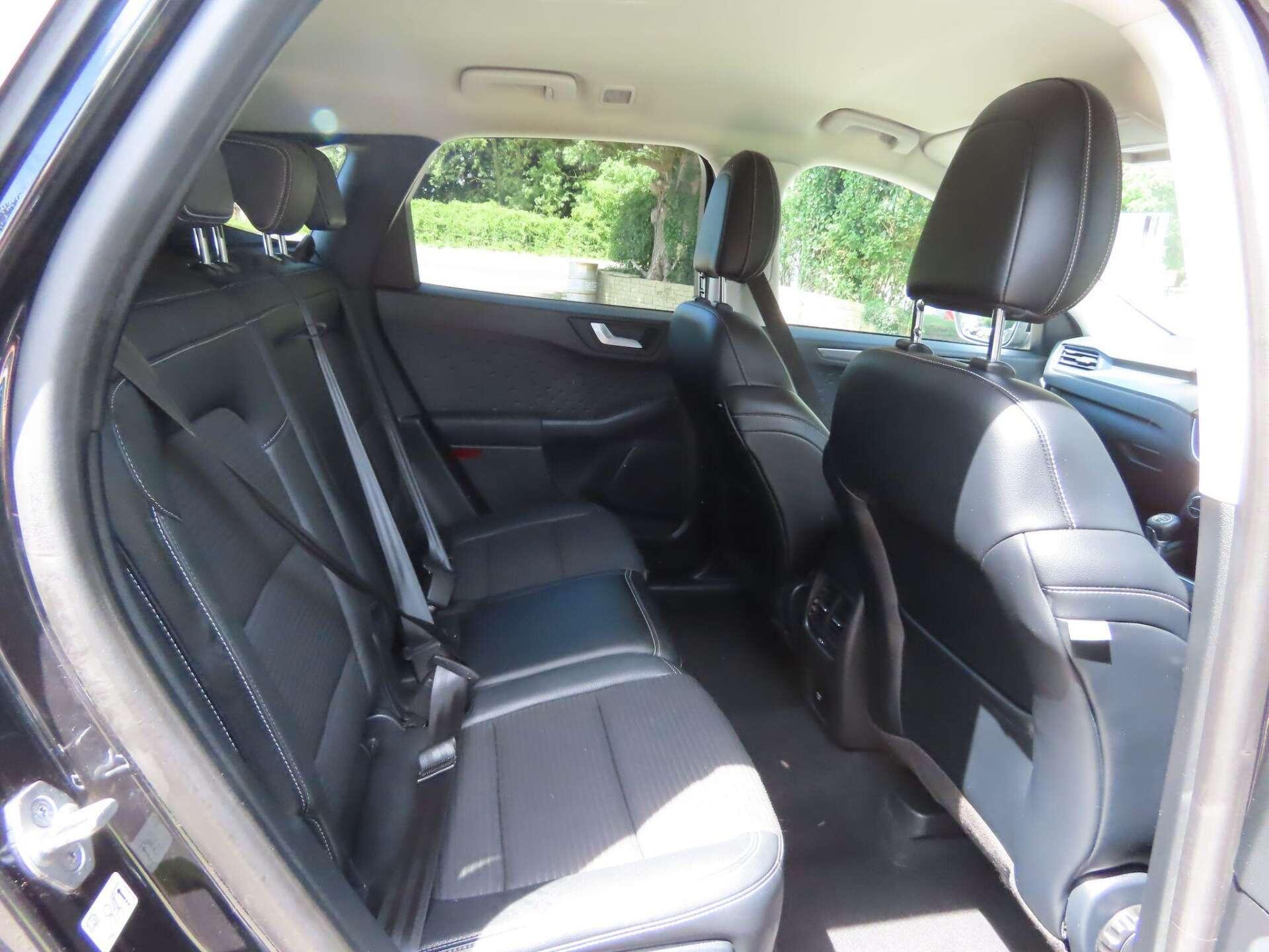 Ford Kuga view 9