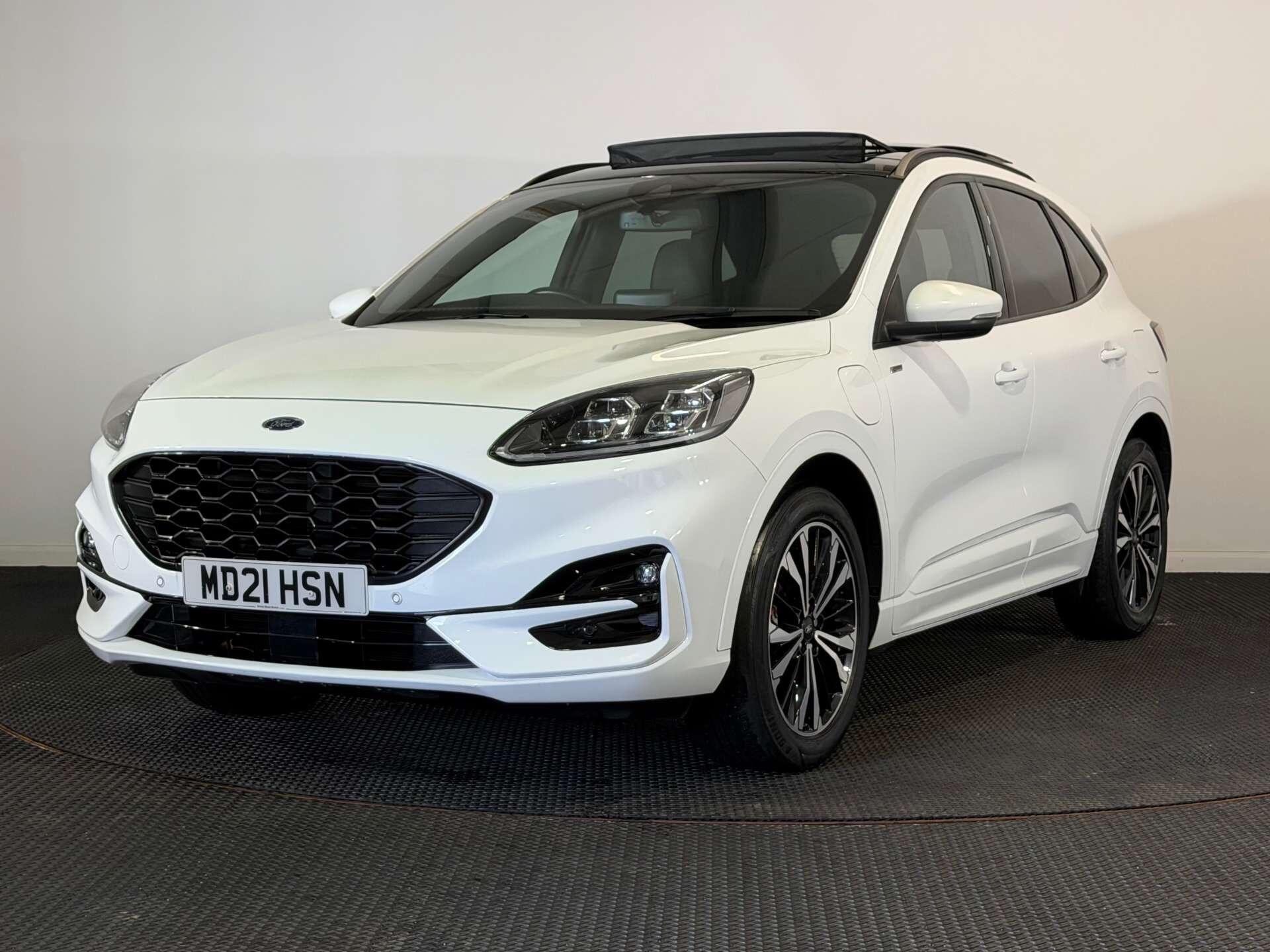 Ford Kuga view 3