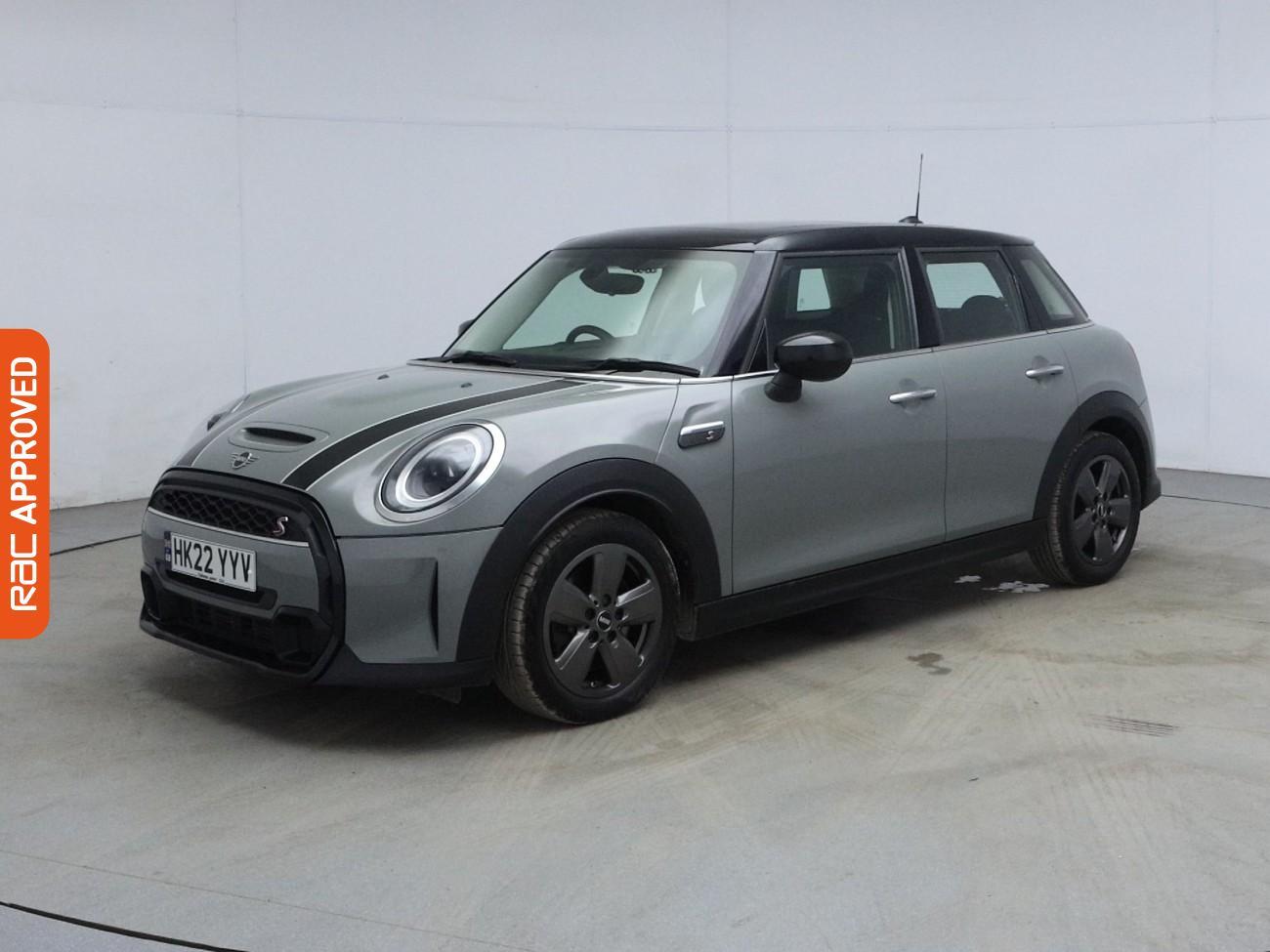Mini Hatch view 29