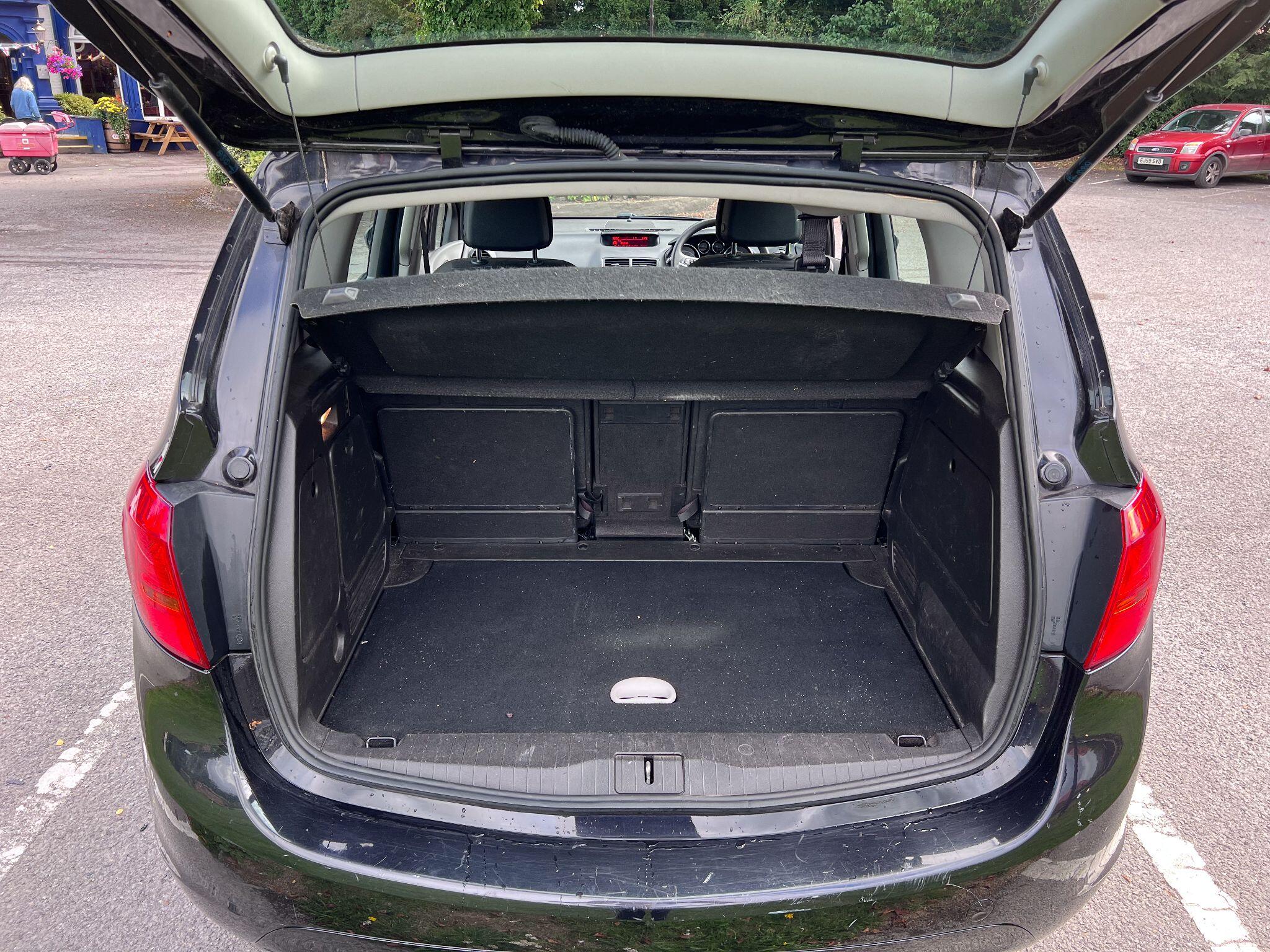 Vauxhall Meriva view 31