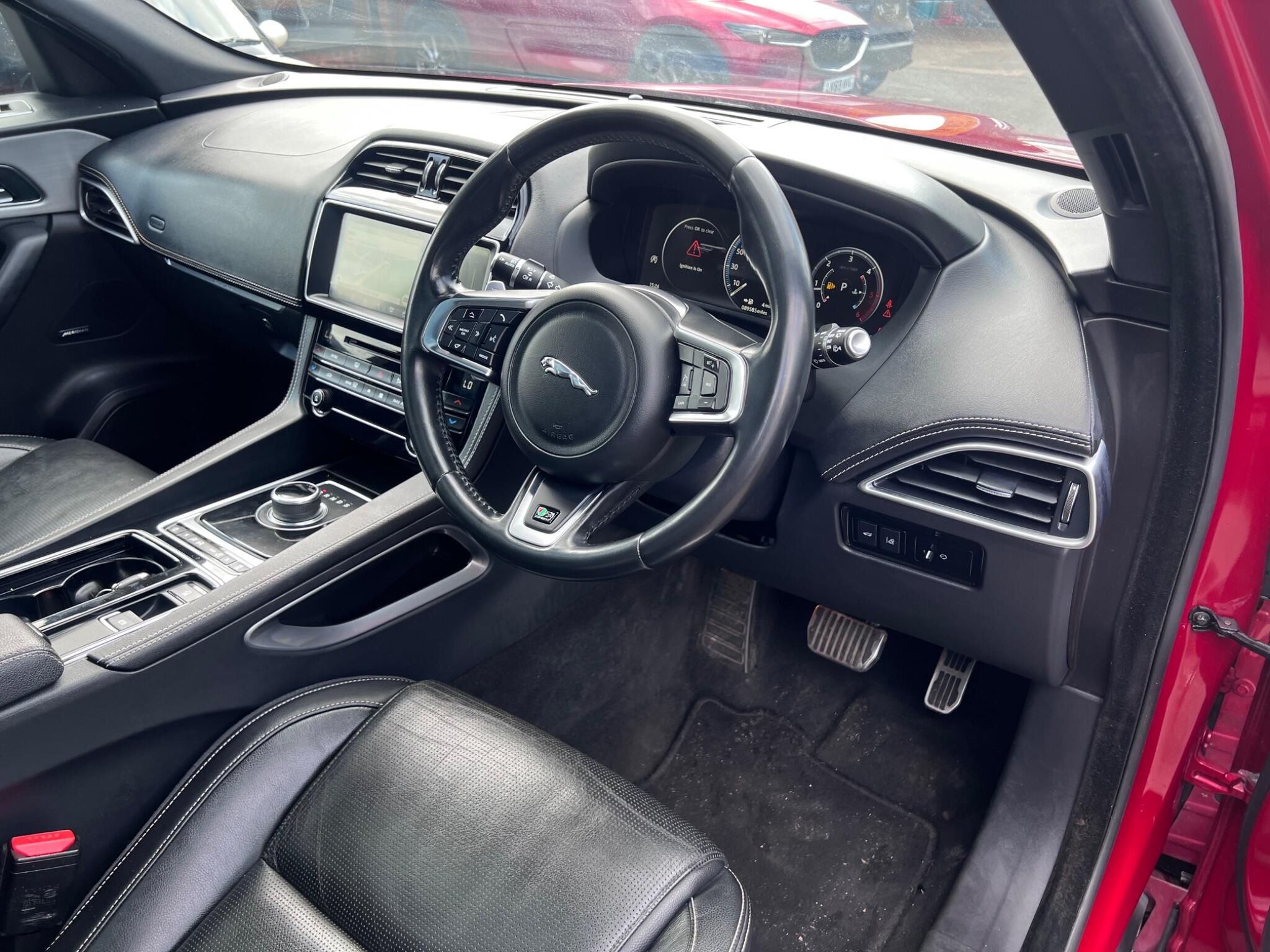 Jaguar F-Pace view 18