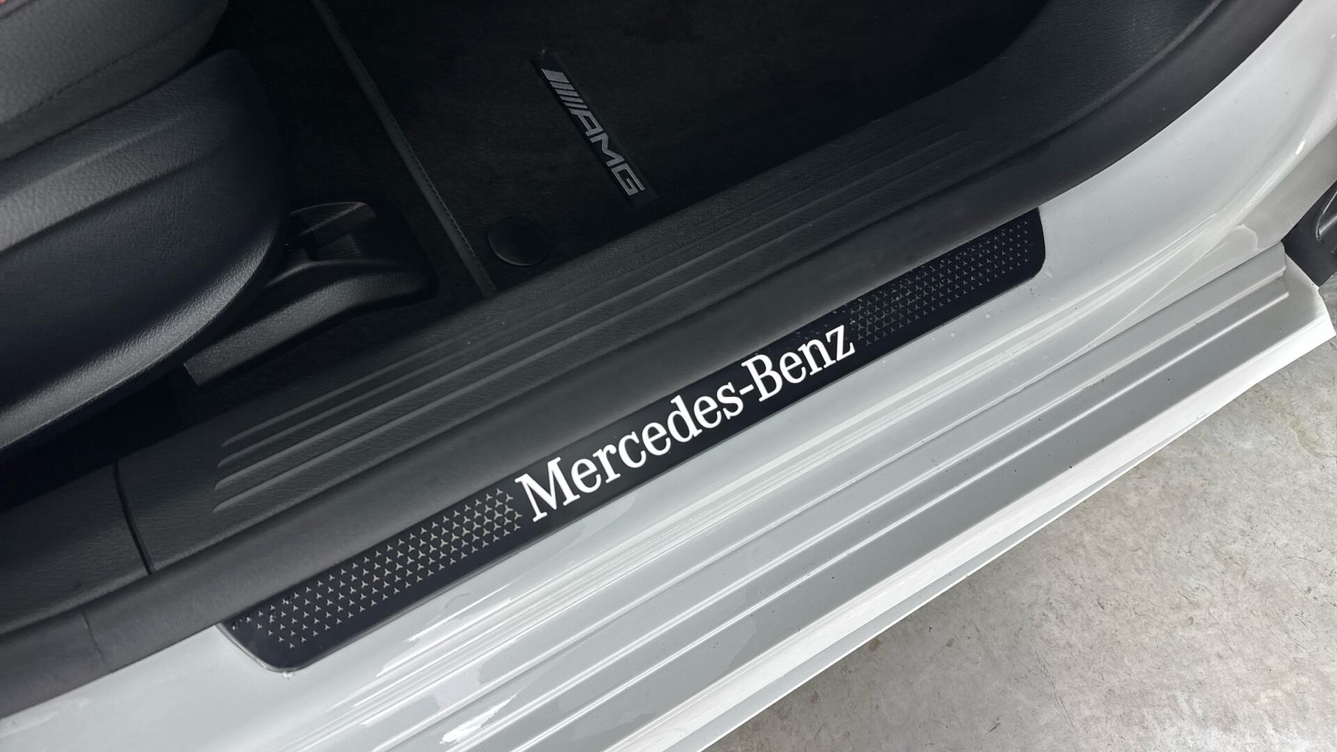 Mercedes-Benz CLA view 17