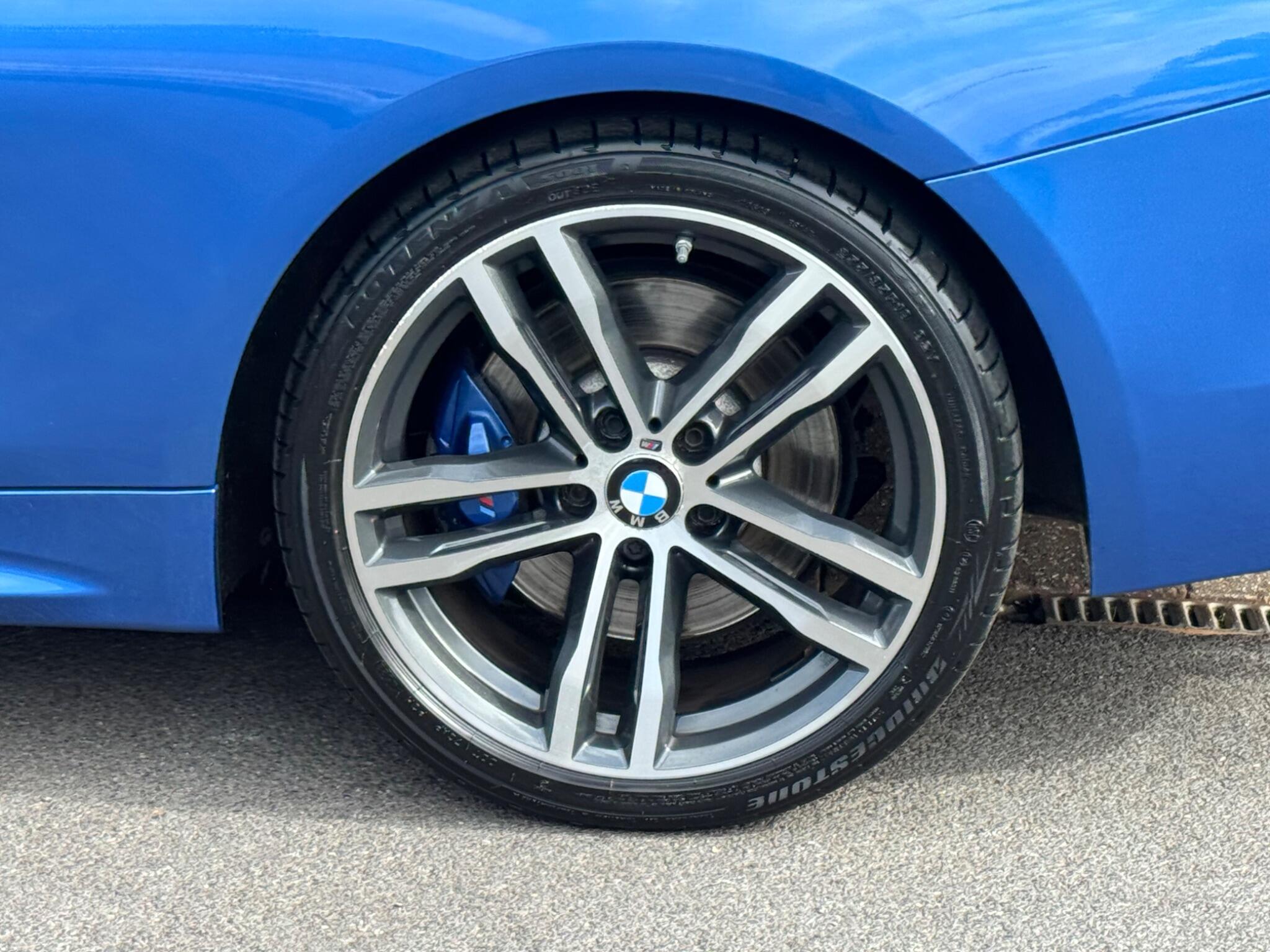 BMW 4 Series view 40