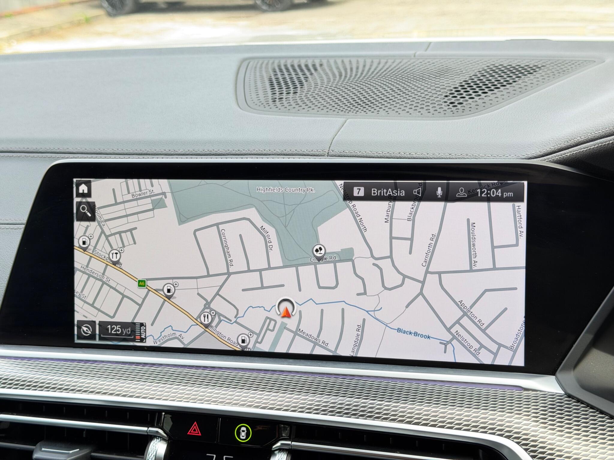 BMW X6 view 28