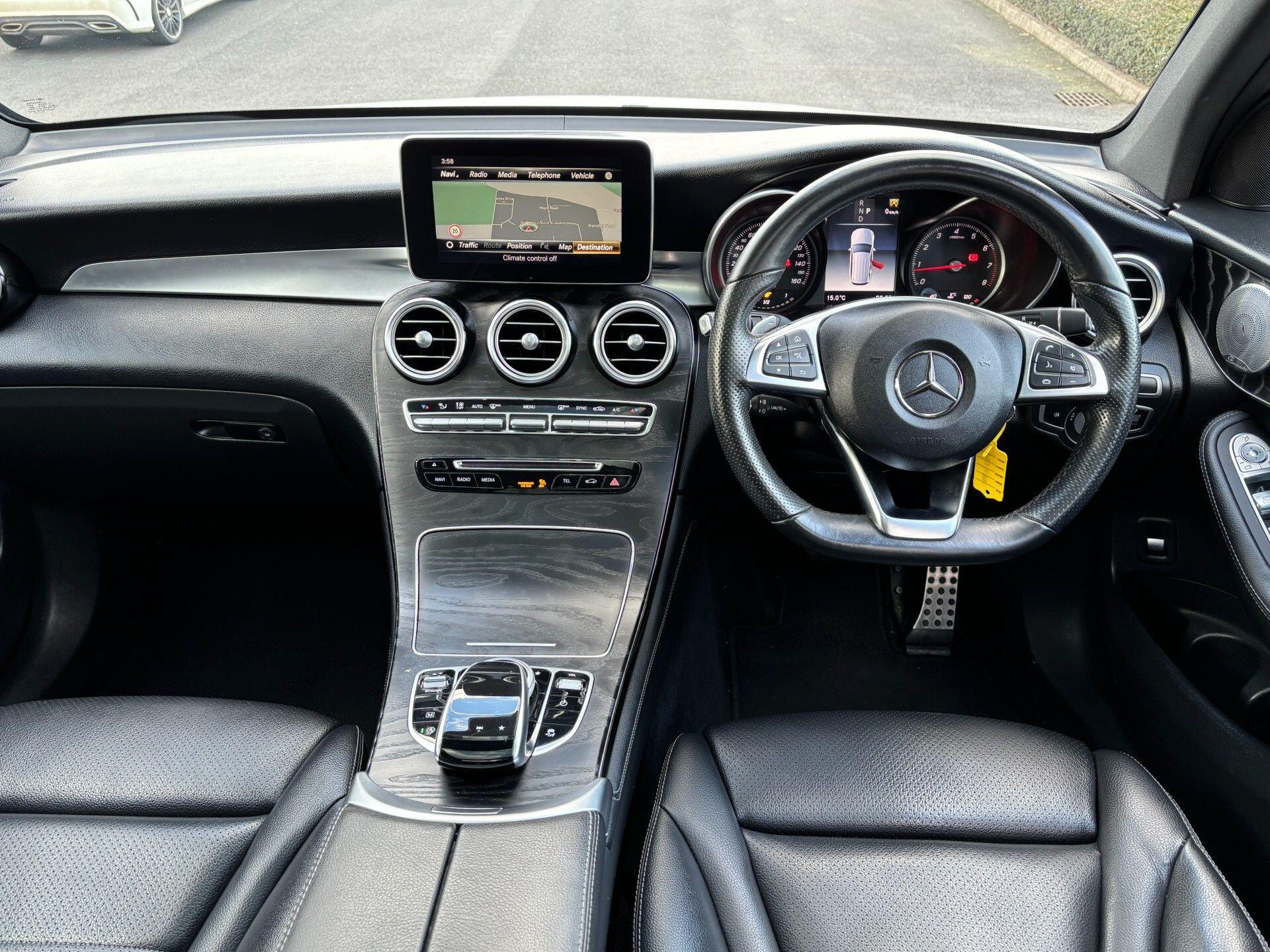 Mercedes-Benz GLC view 21