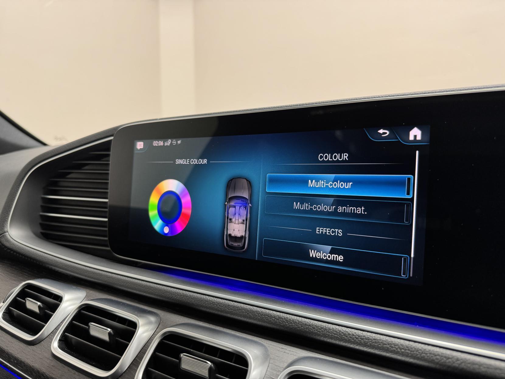 Mercedes-Benz Gle view 33