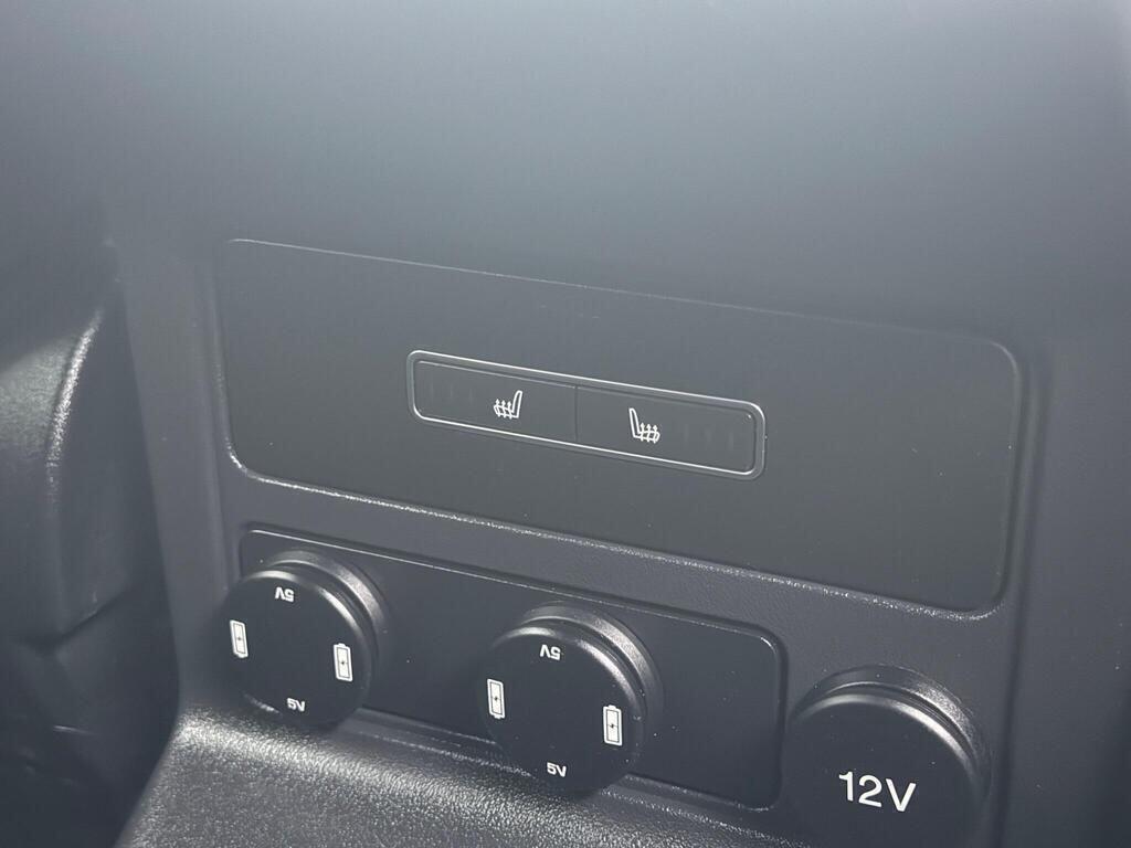 Jaguar F-Pace view 21