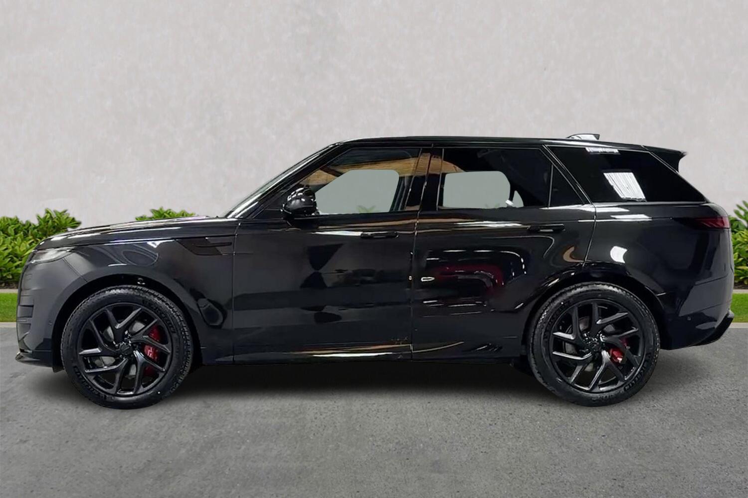 Land Rover Range Rover Sport view 19