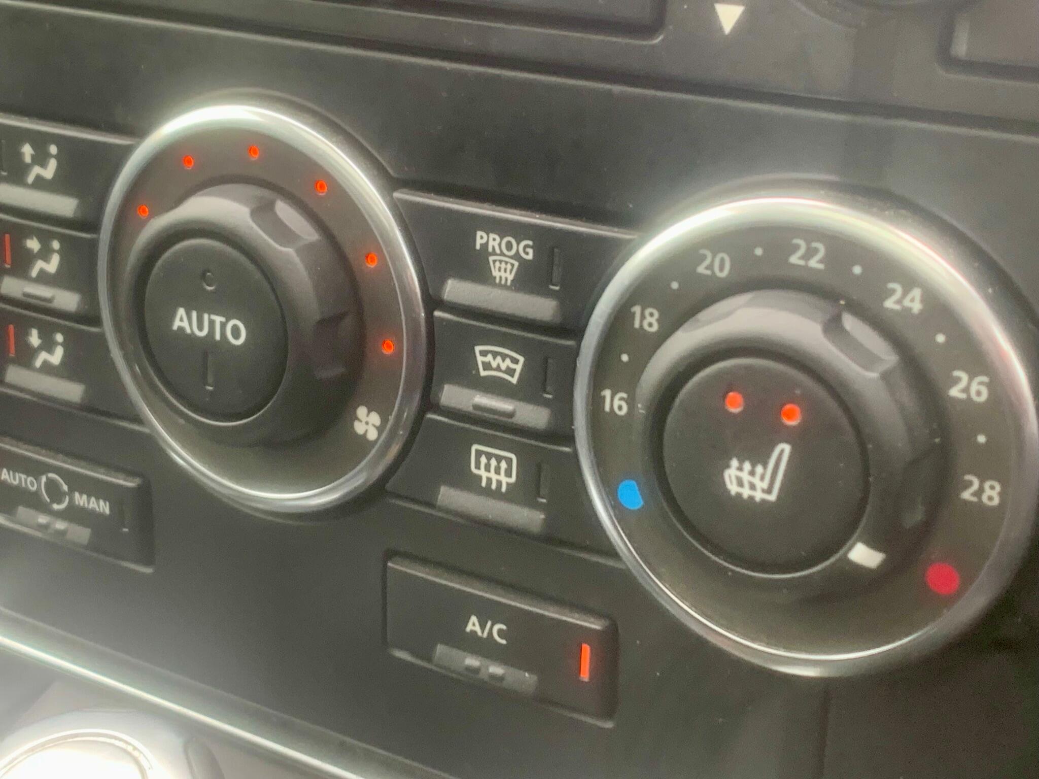 Land Rover Freelander 2 view 39