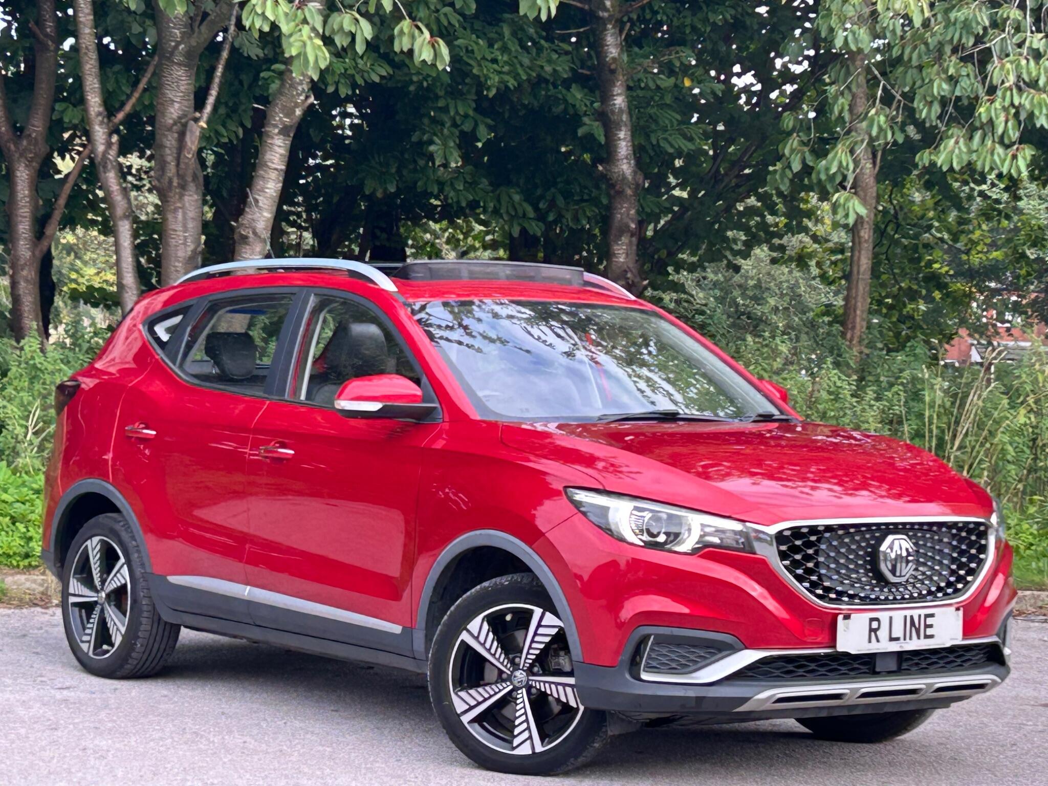 MG ZS view 4