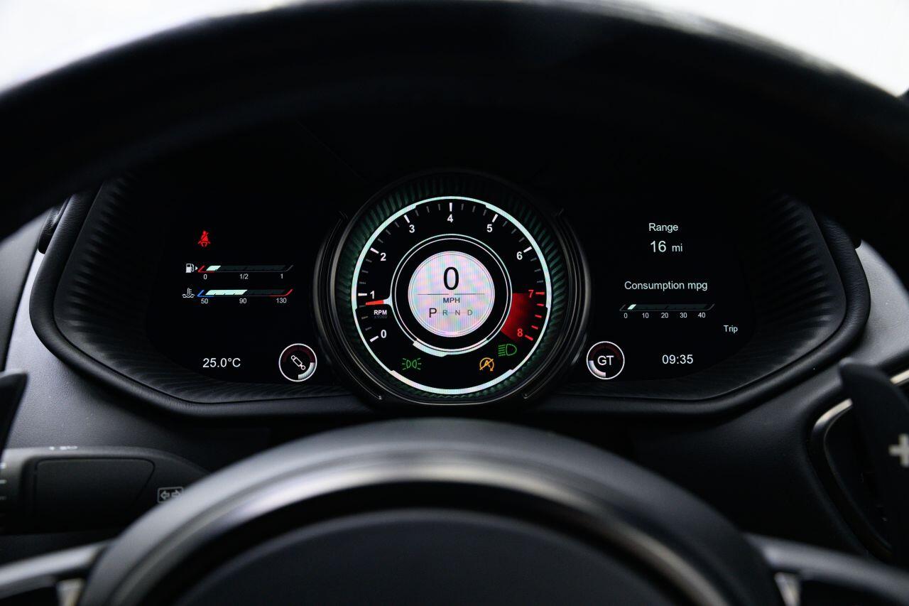 Aston Martin DB11 view 46