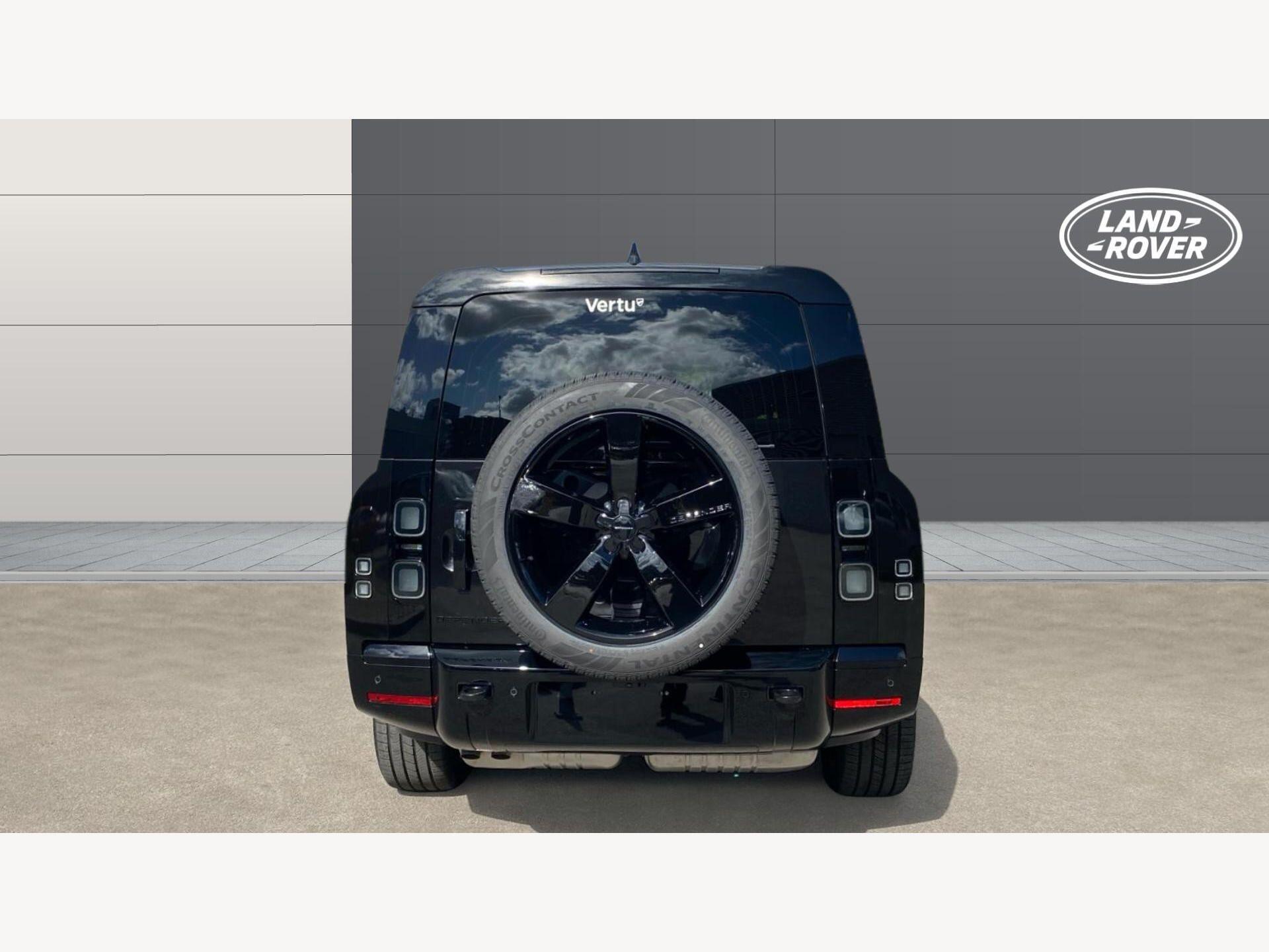 Land Rover Defender view 7