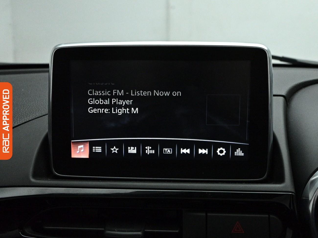 Fiat 124 Spider view 15