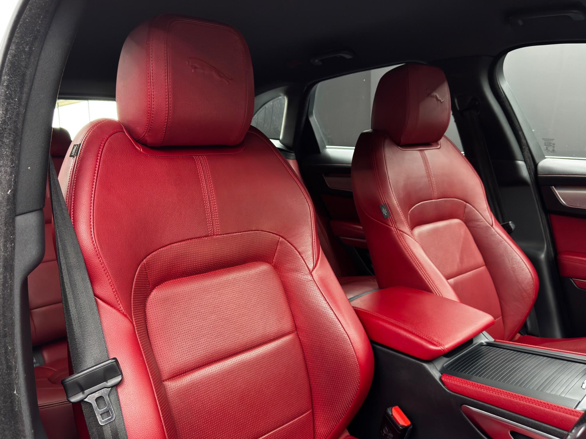 Jaguar F-Pace view 12