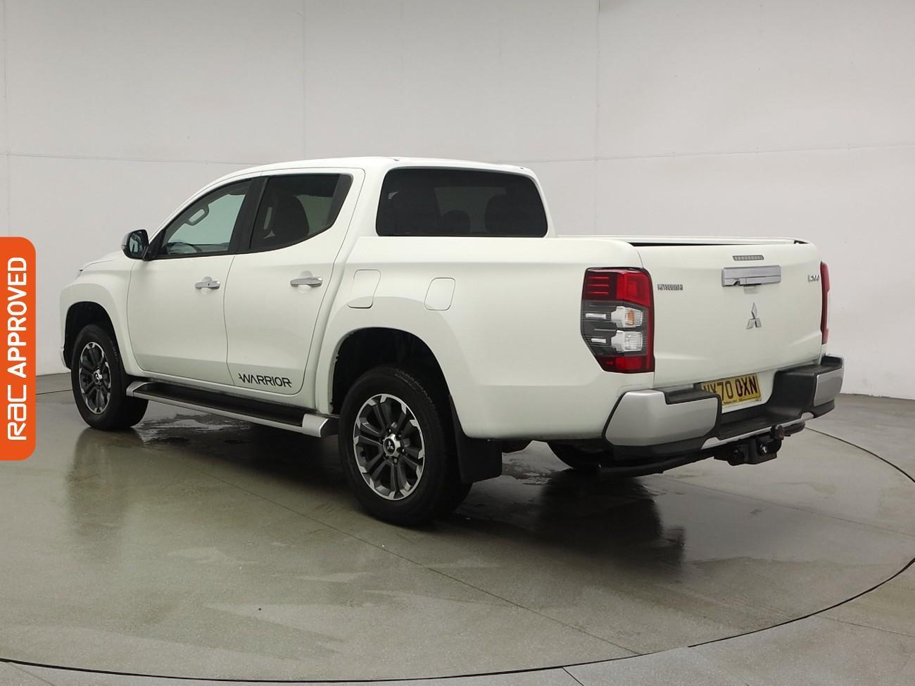 Mitsubishi L200 view 6