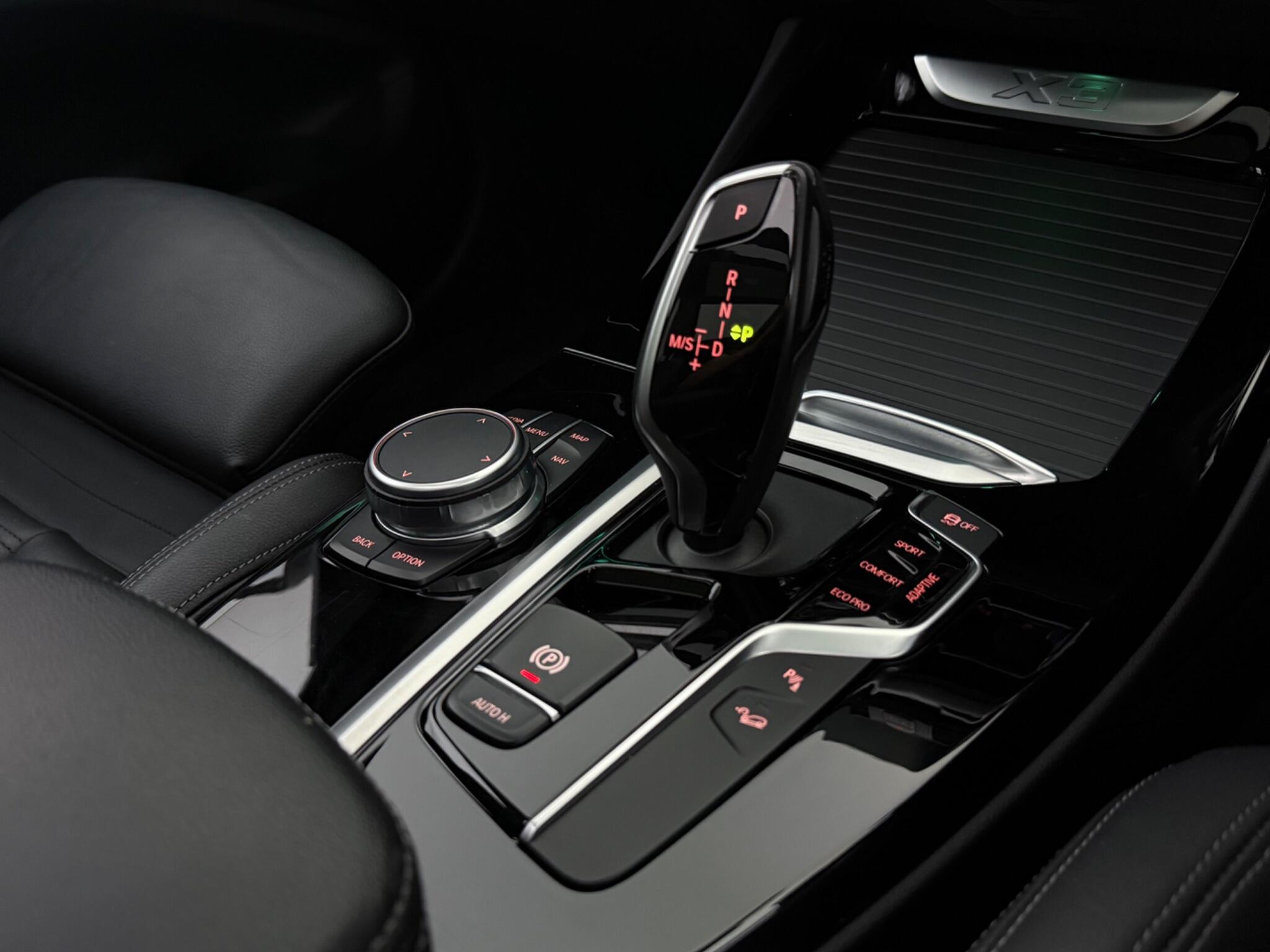 BMW X3 view 21