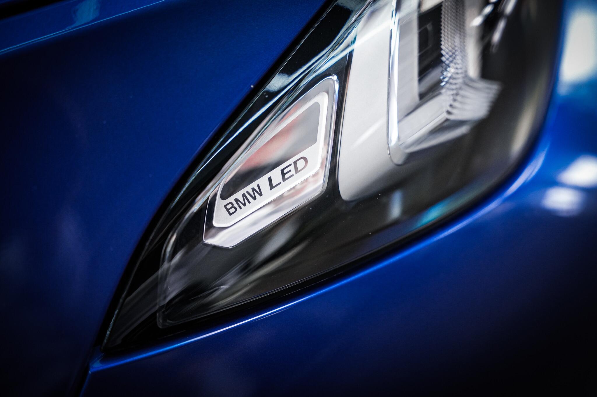 BMW 3 Series view 35
