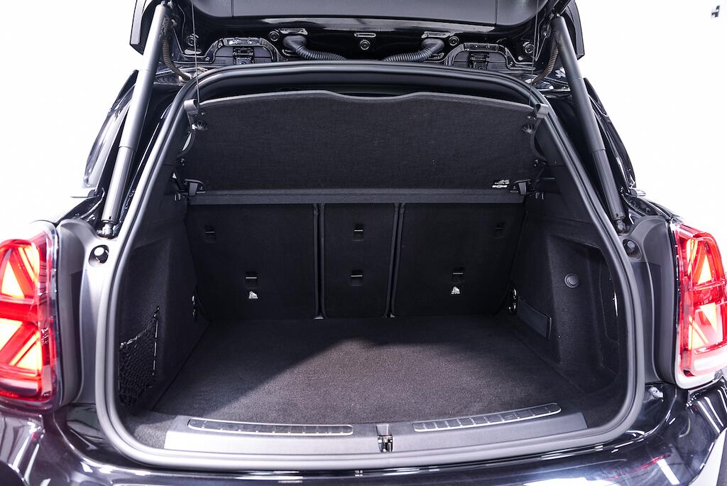 MINI Countryman view 33