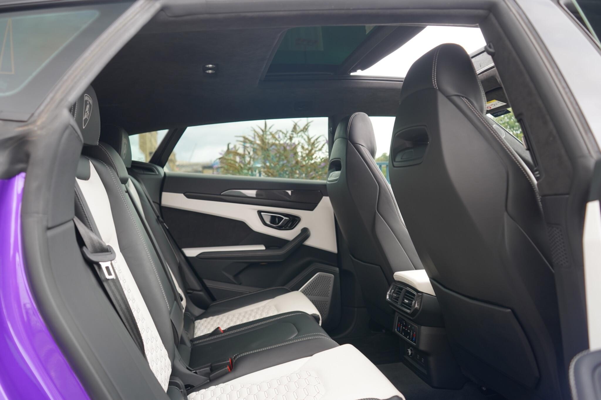 Lamborghini Urus view 20