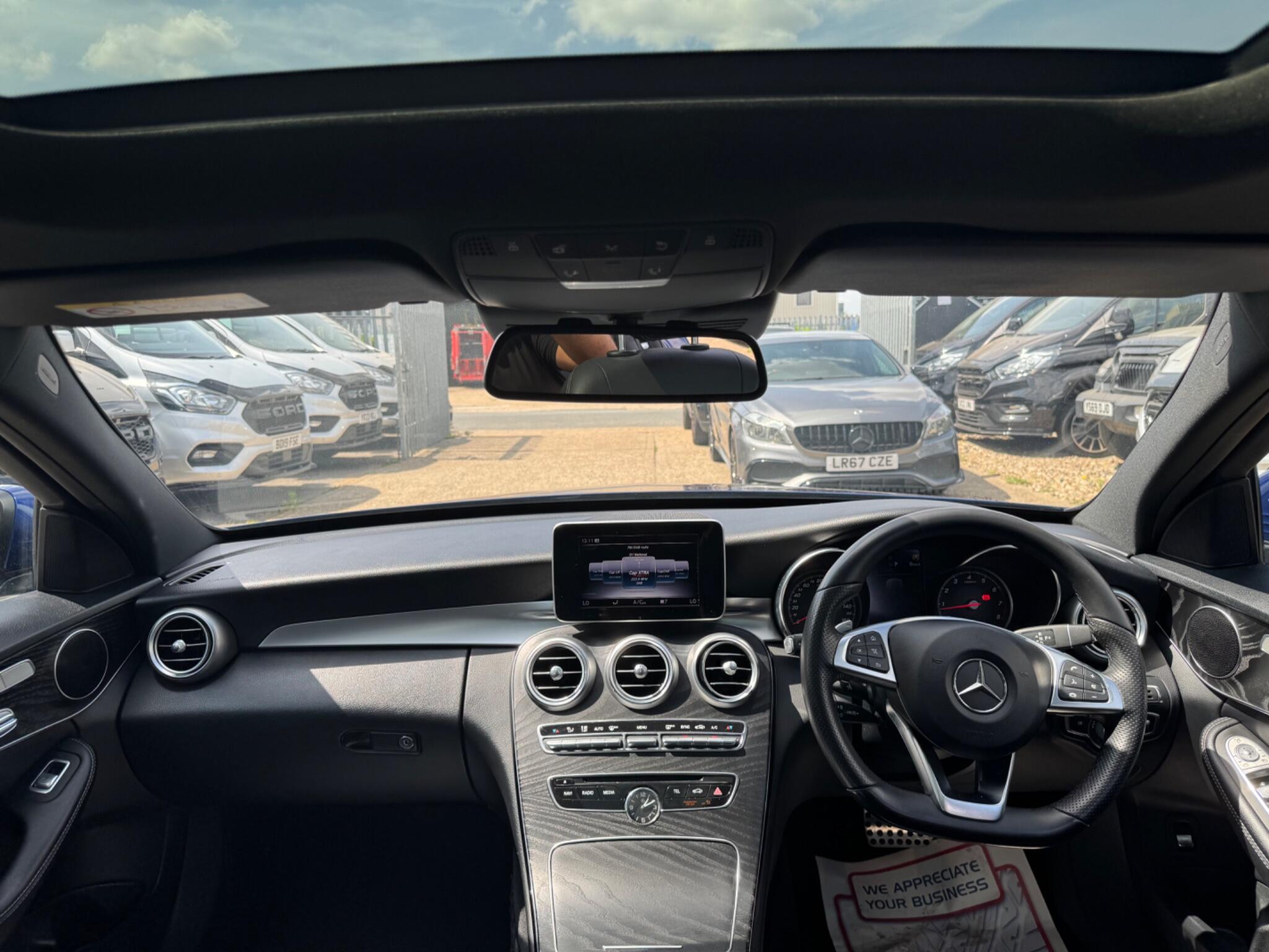 Mercedes-Benz C Class view 14