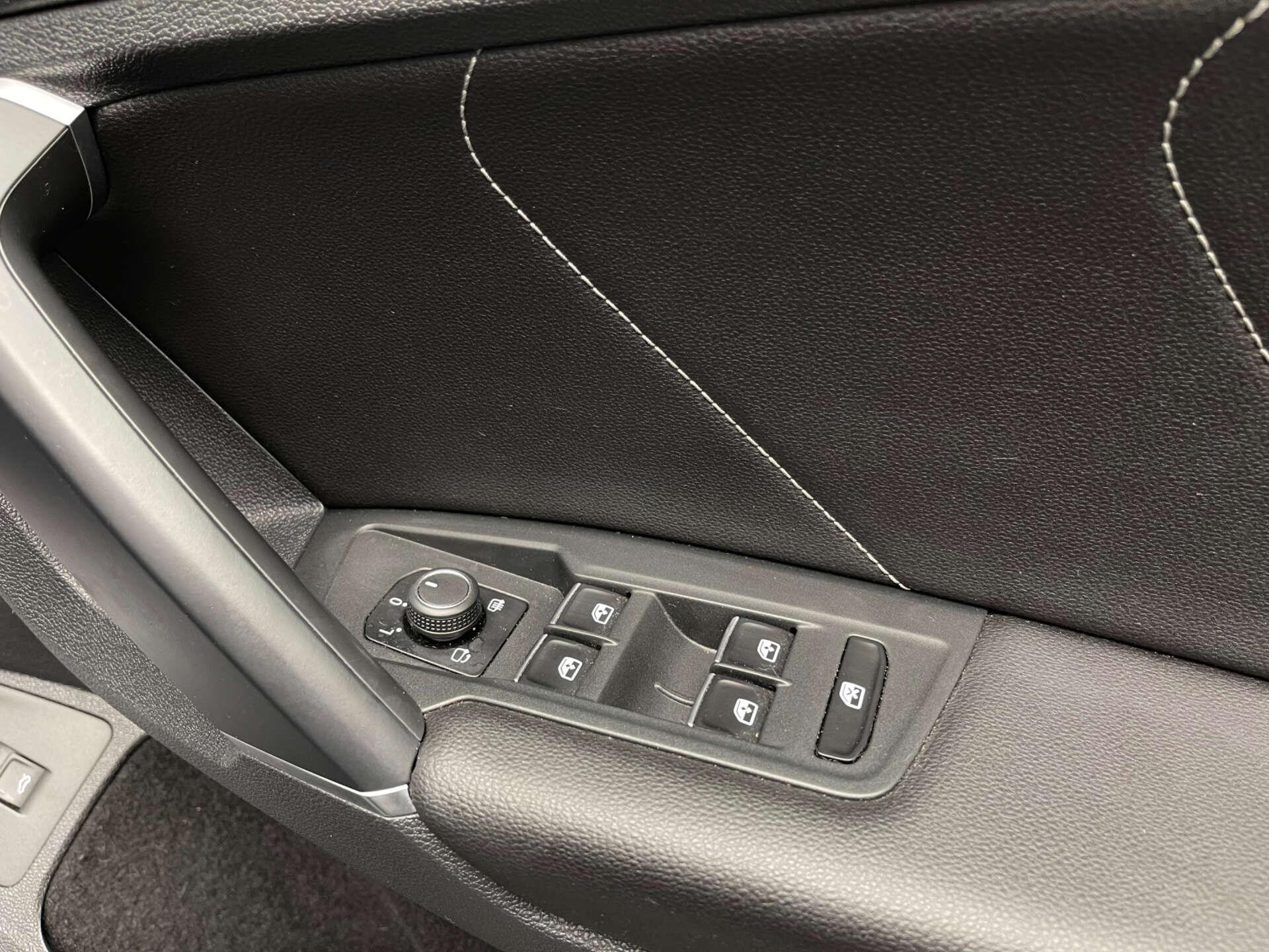 Volkswagen Tiguan view 18