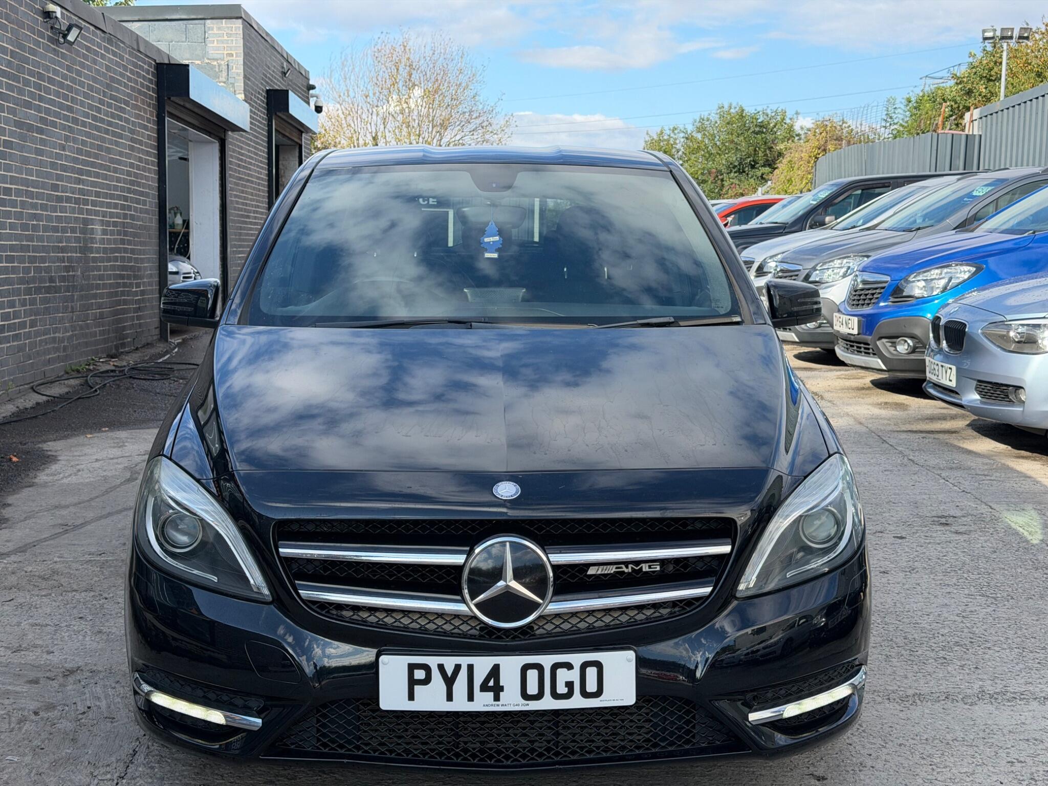 Mercedes-Benz B-Class view 2