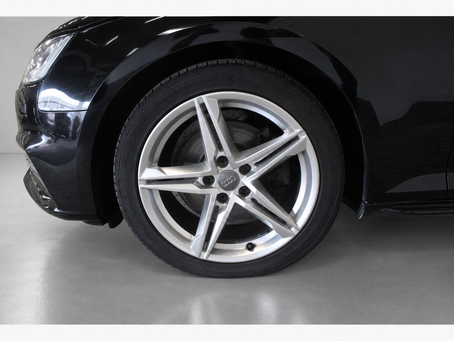 Audi A4 view 58