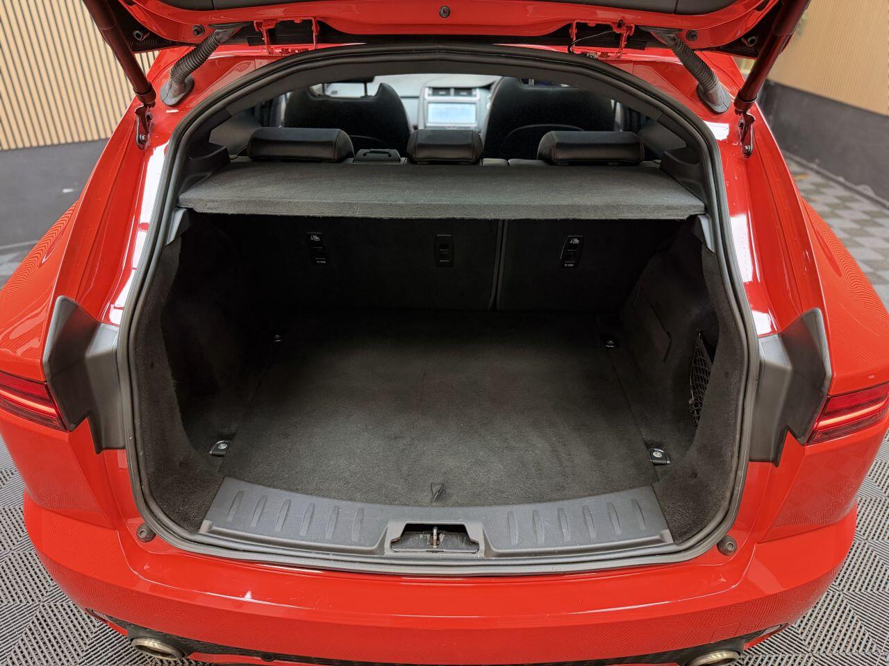 Jaguar E-Pace view 14