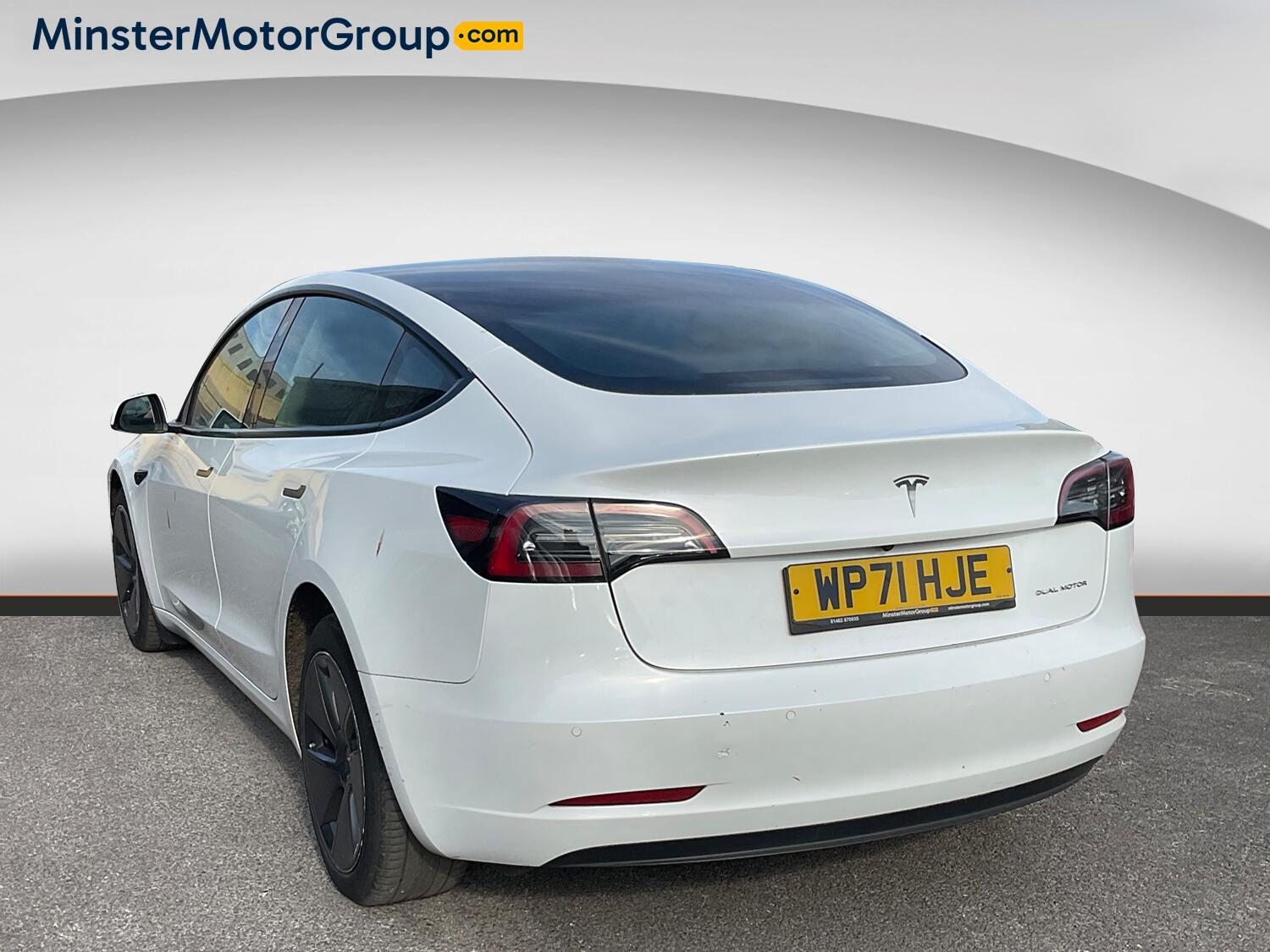 Tesla Model 3 view 4