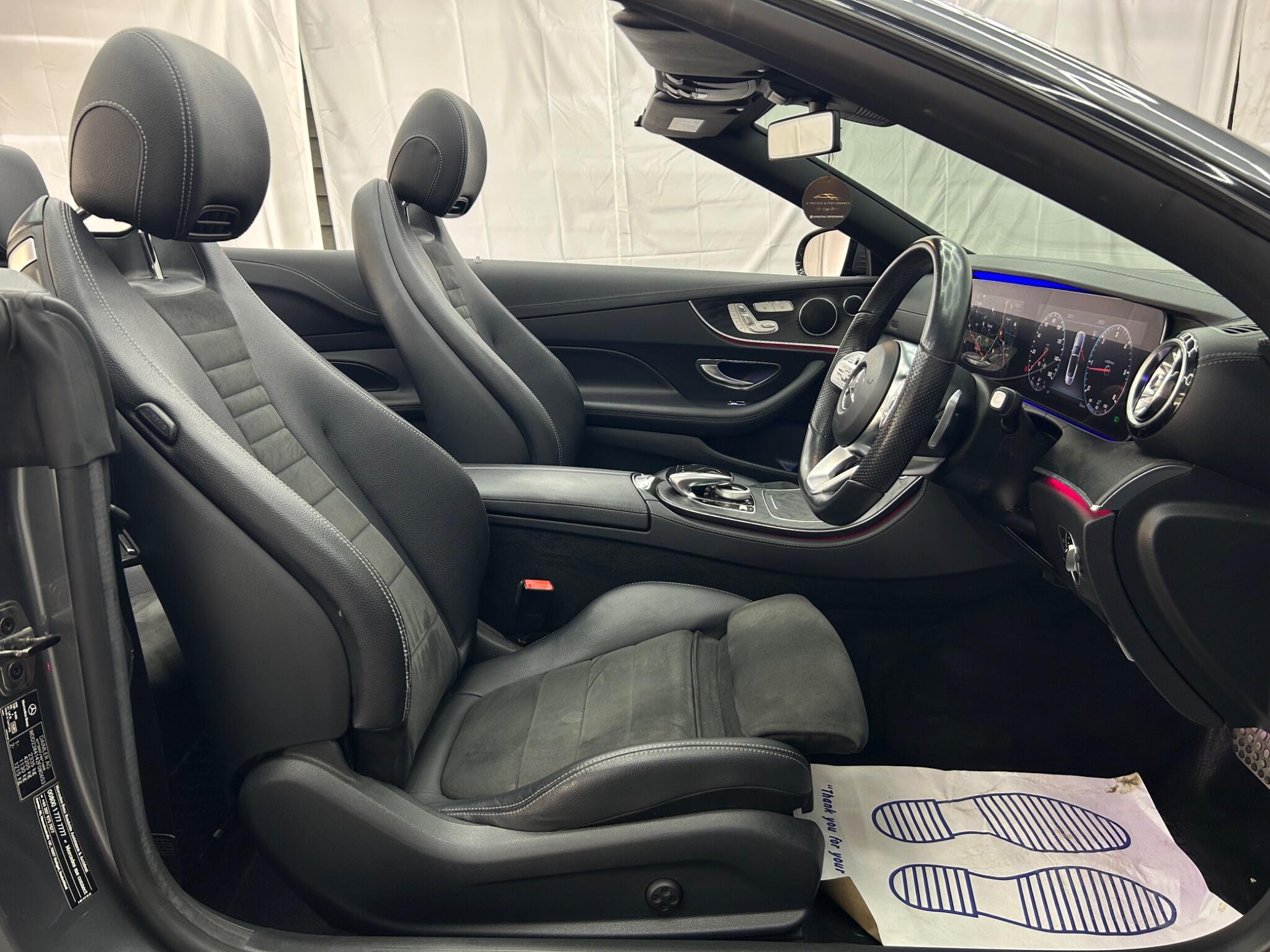 Mercedes-Benz E Class view 27