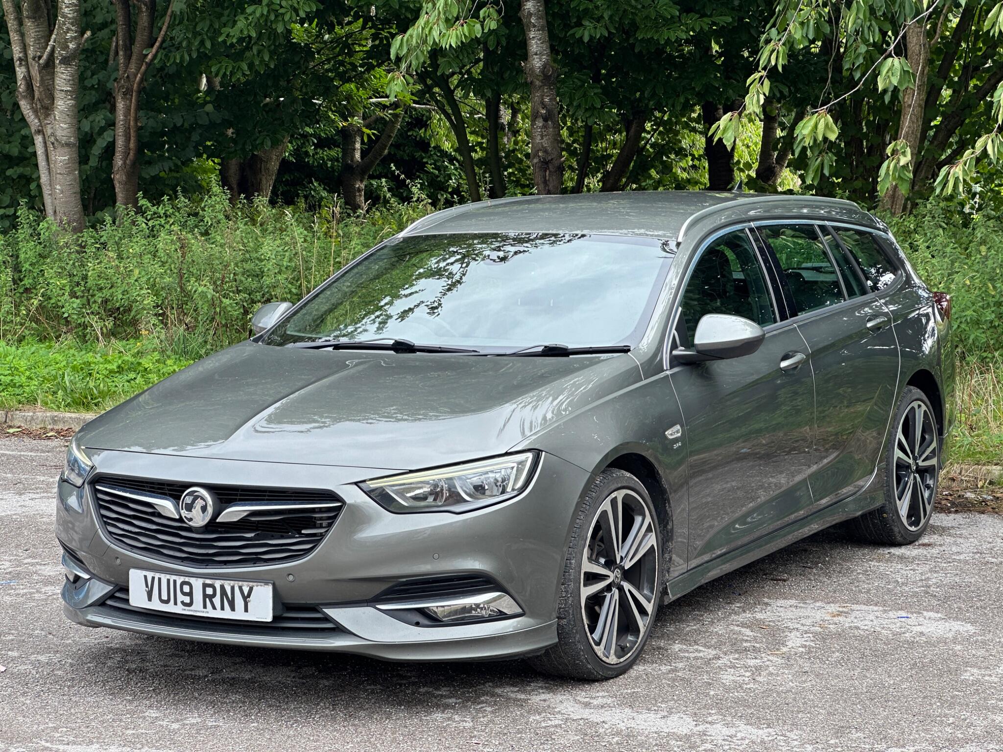 Vauxhall Insignia view 4
