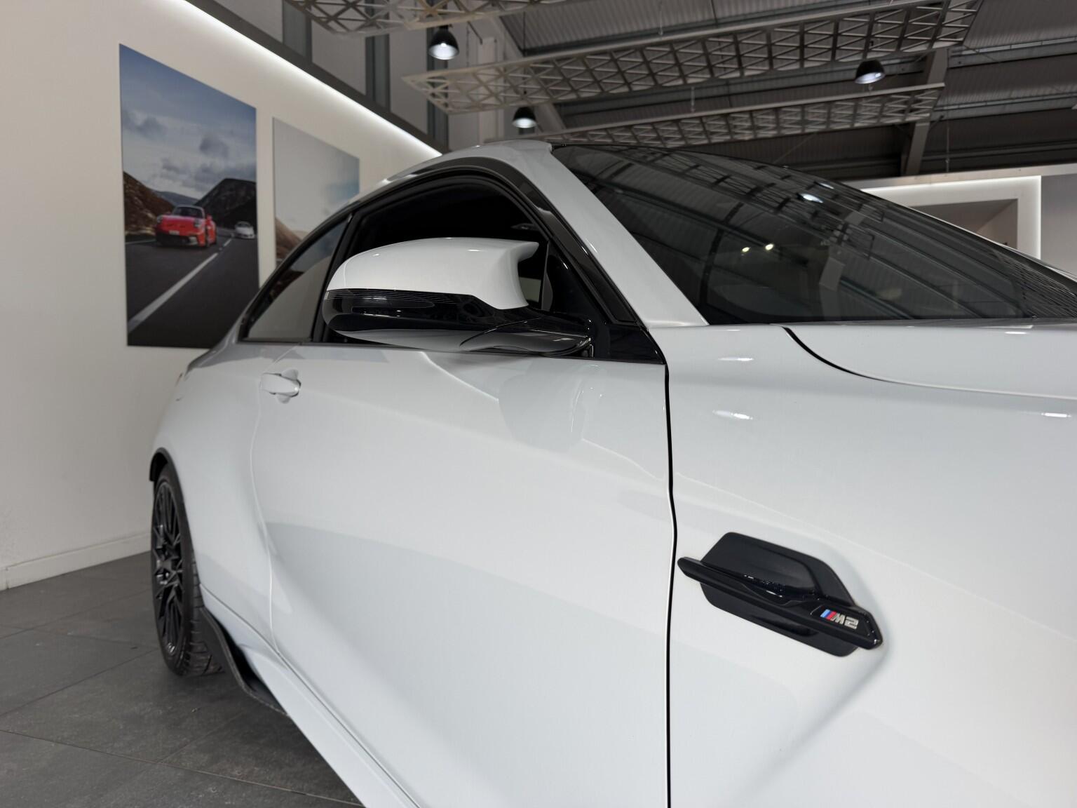 BMW M2 view 3