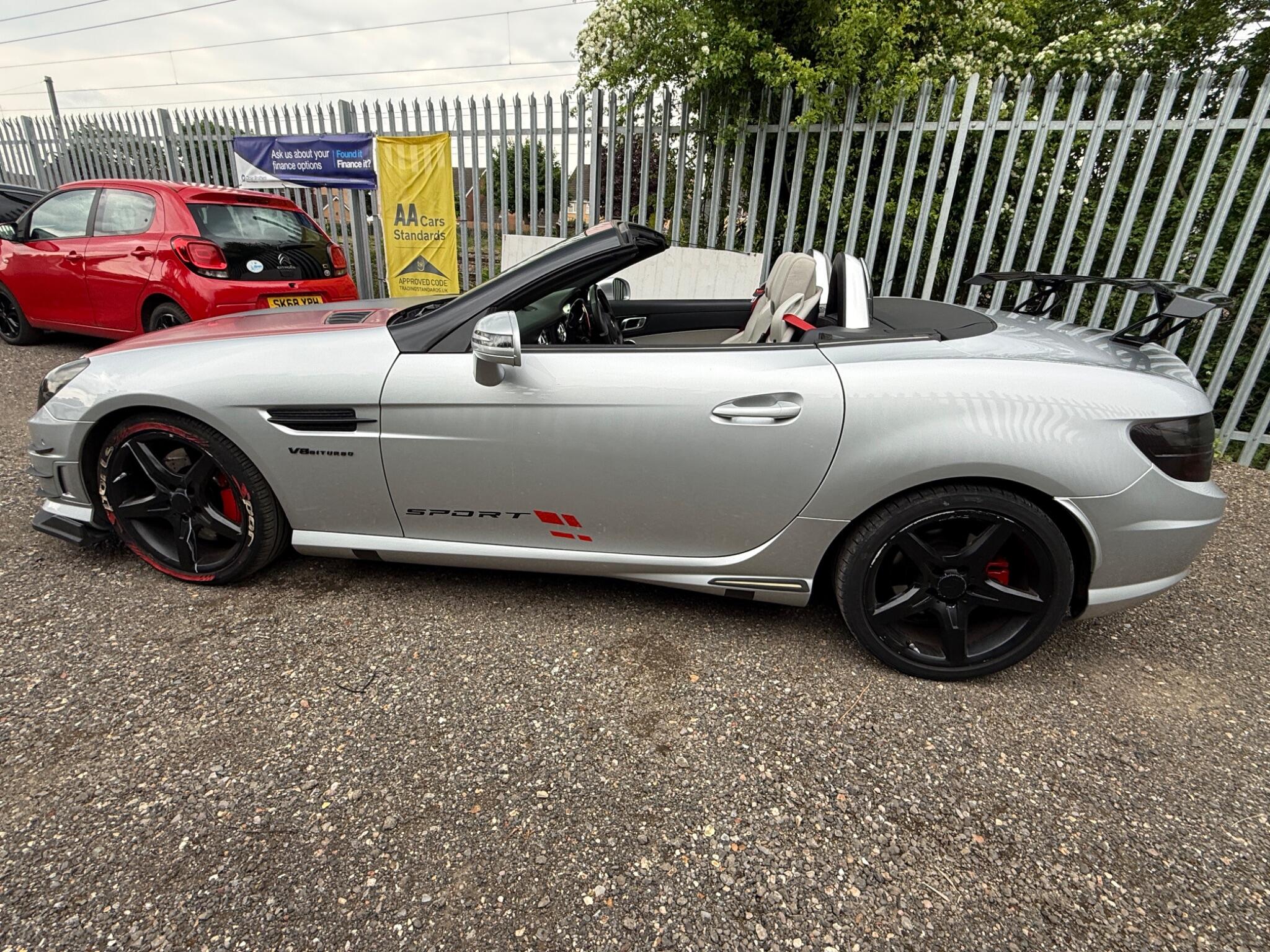 2012 Mercedes-Benz SLK image 7