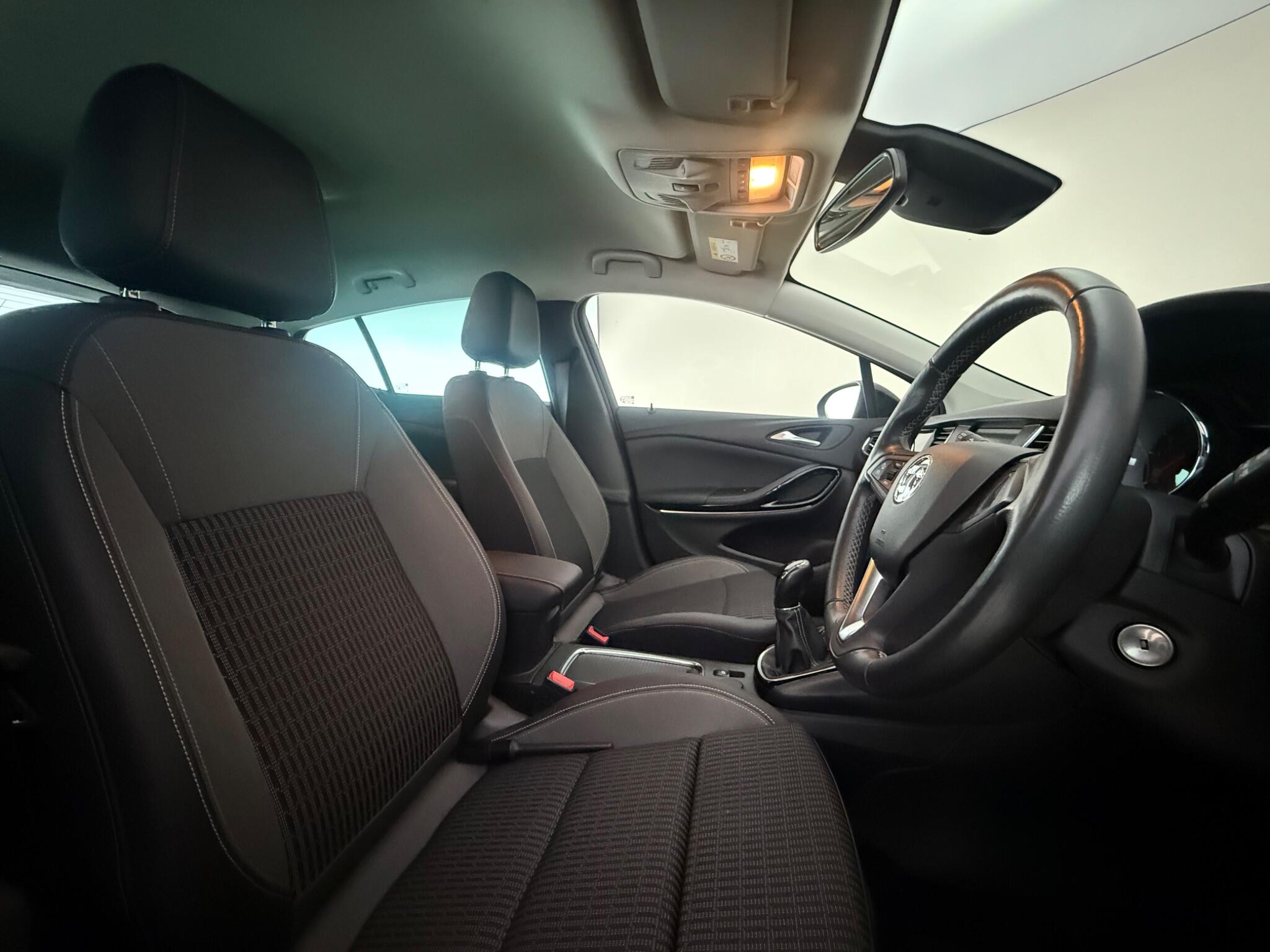 Vauxhall Astra view 29