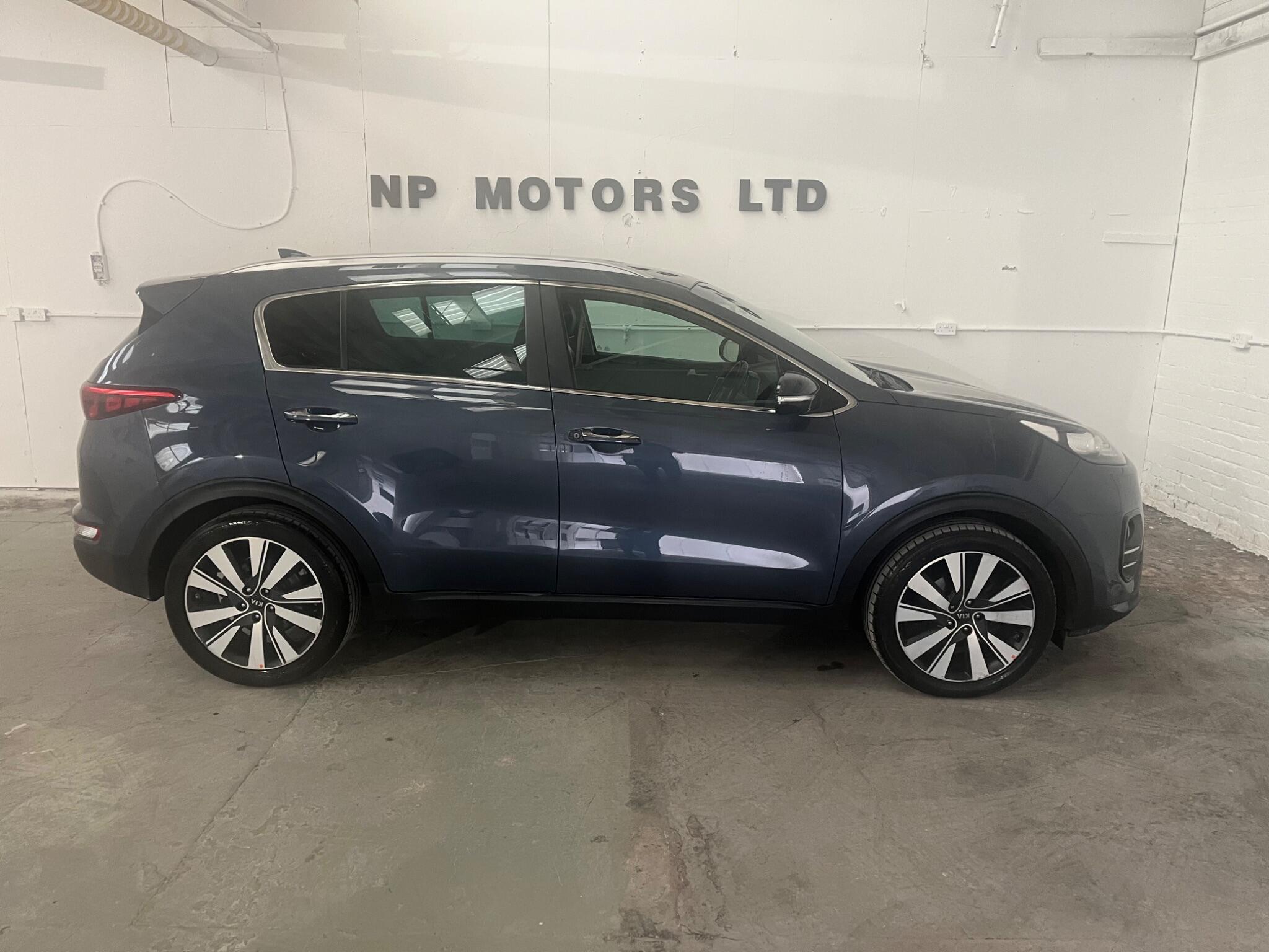 2016 Kia Sportage image 2