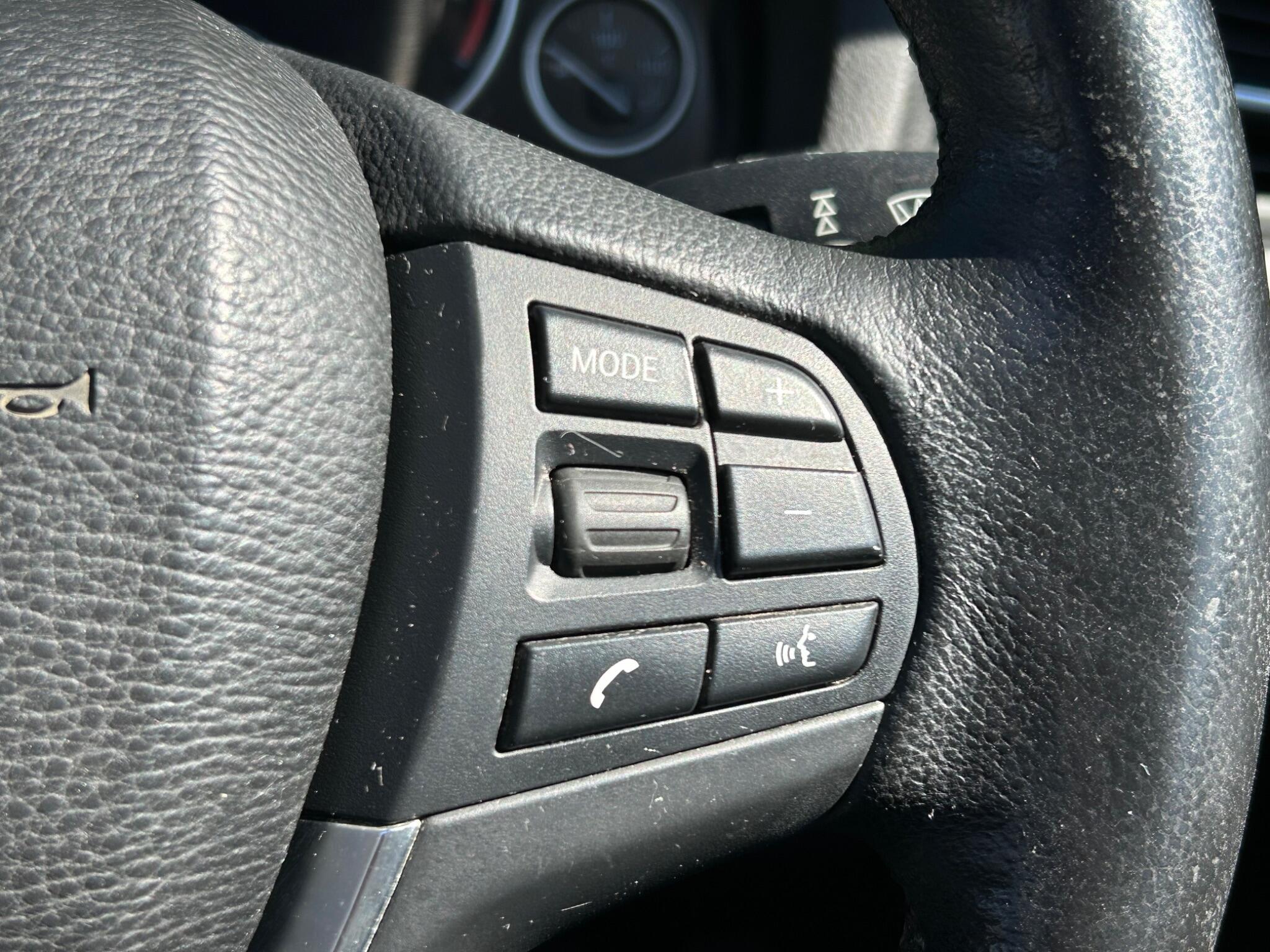 BMW X3 view 32