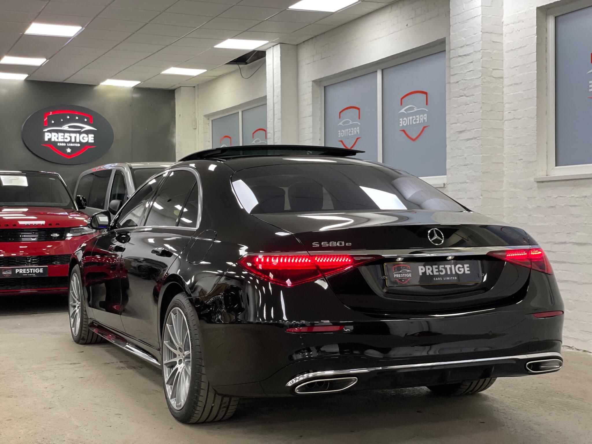 Mercedes-Benz S-Class view 22
