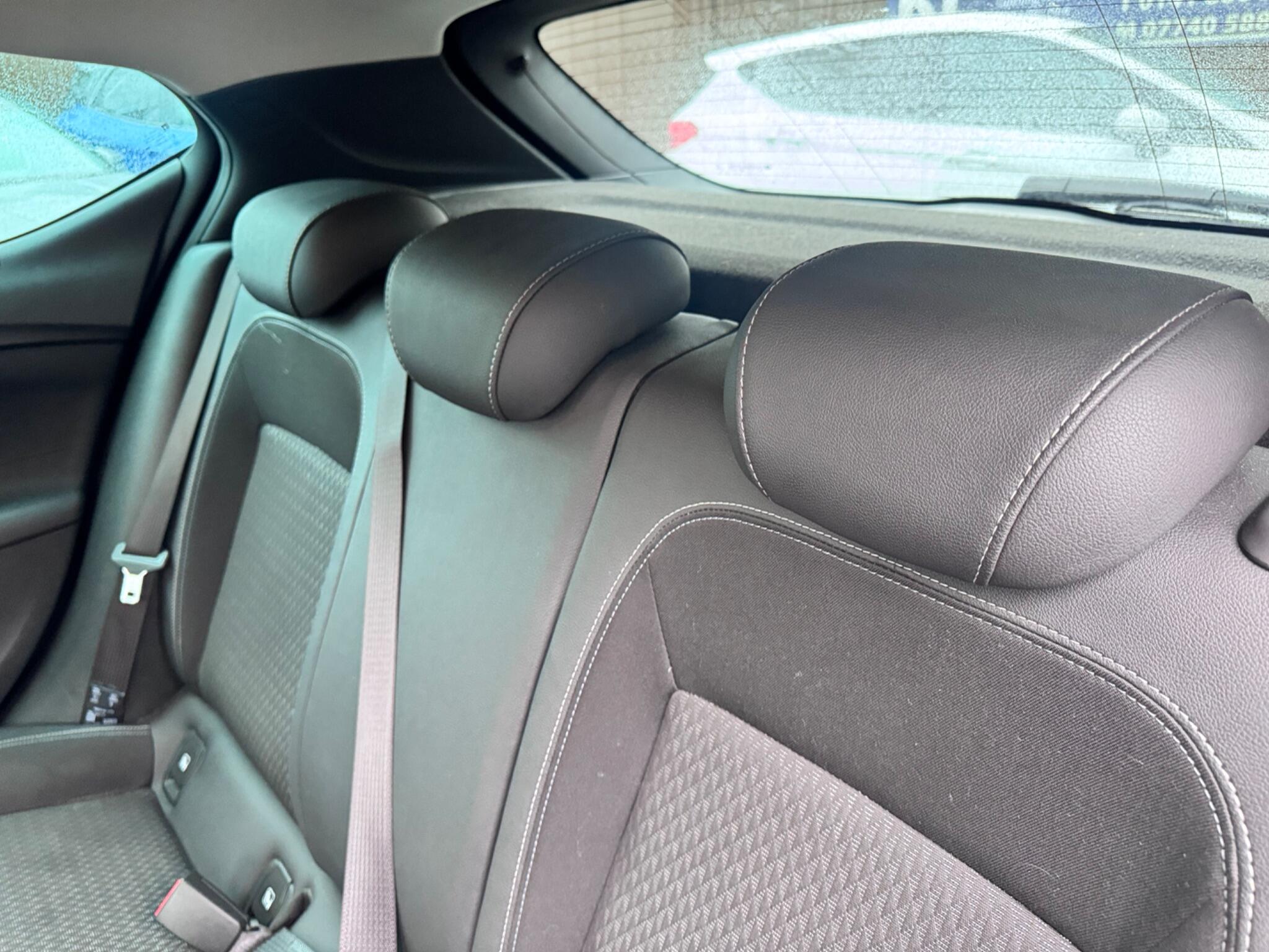 Vauxhall Astra view 20