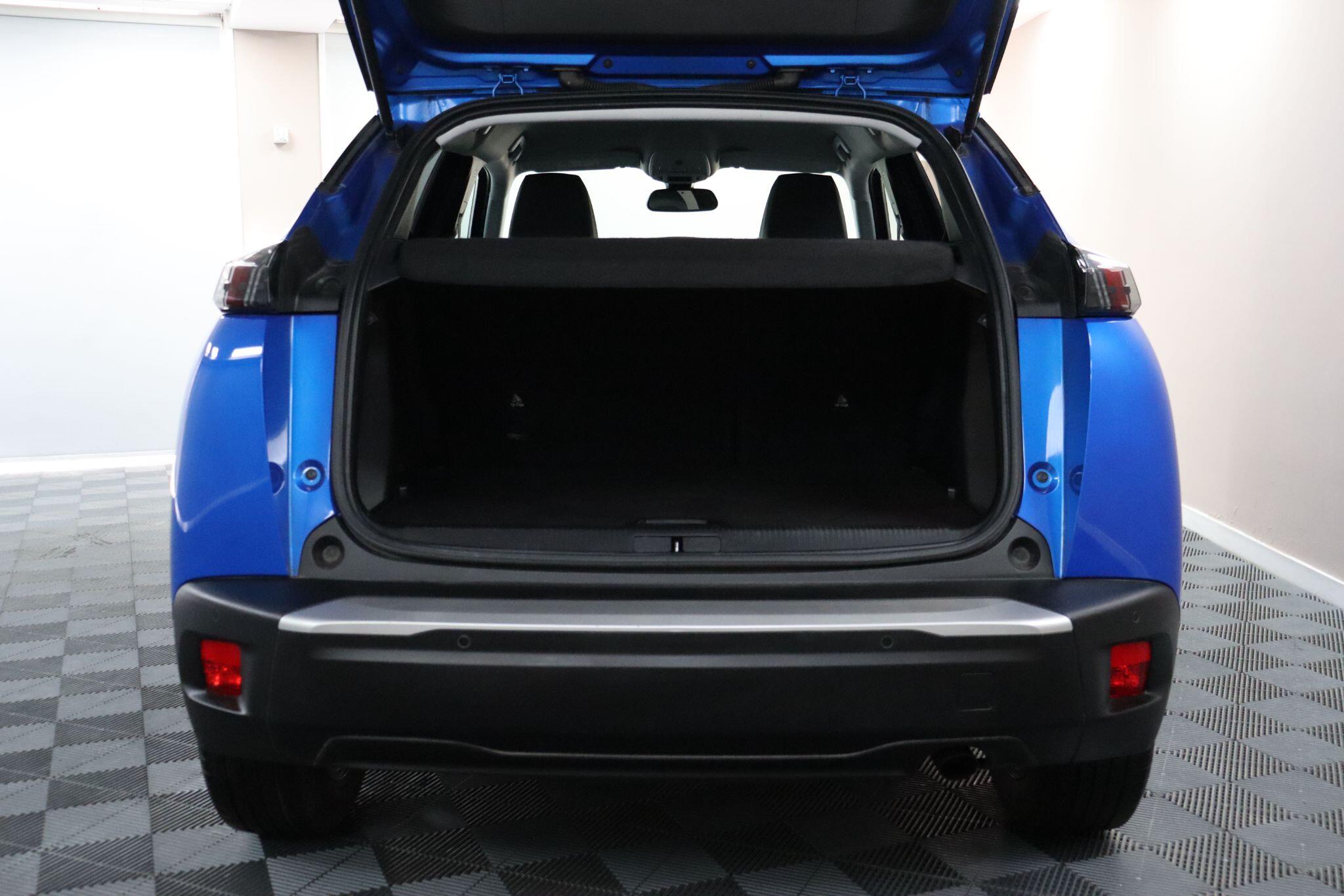 Peugeot 2008 view 14